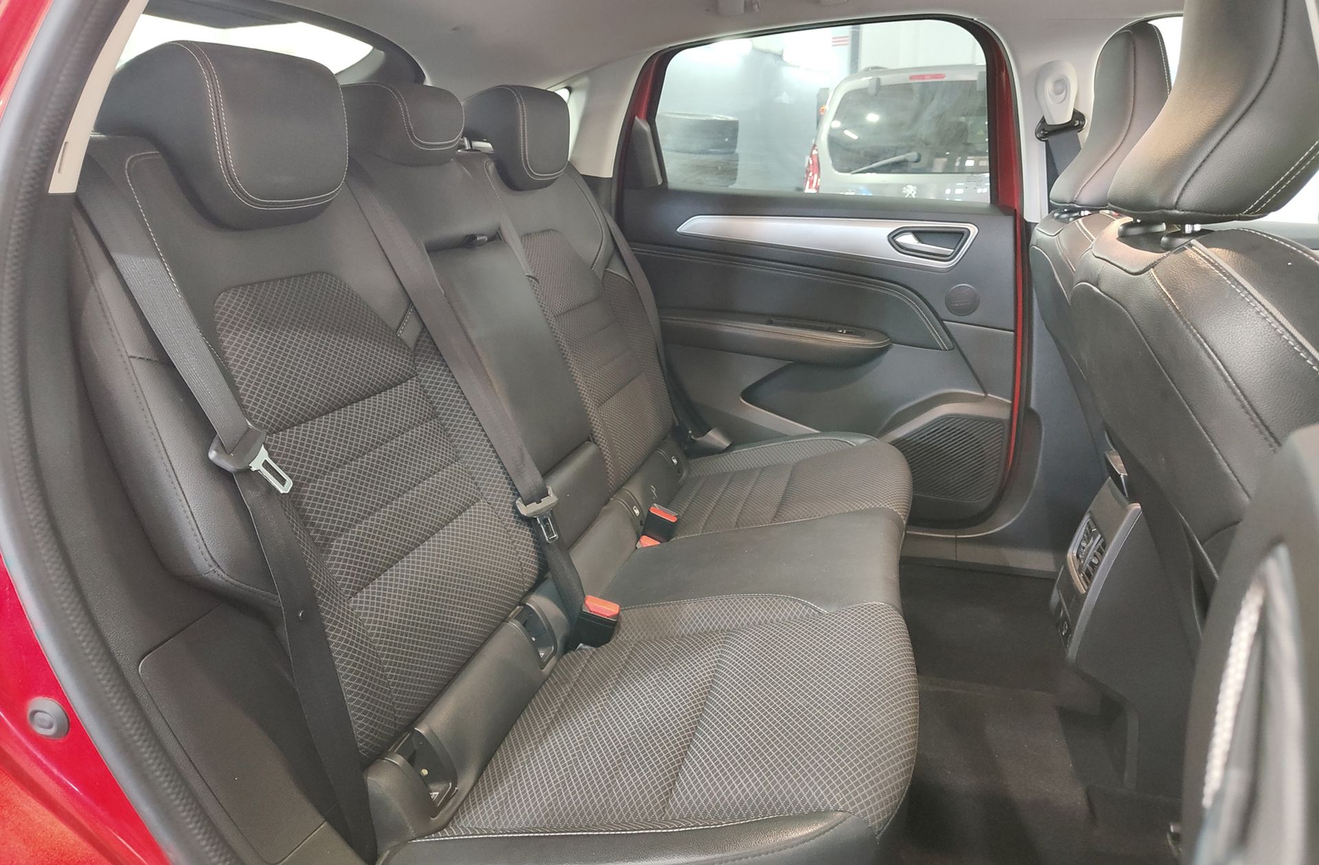 Renault Arkana Zen E-Tech Híbrido - foto 20