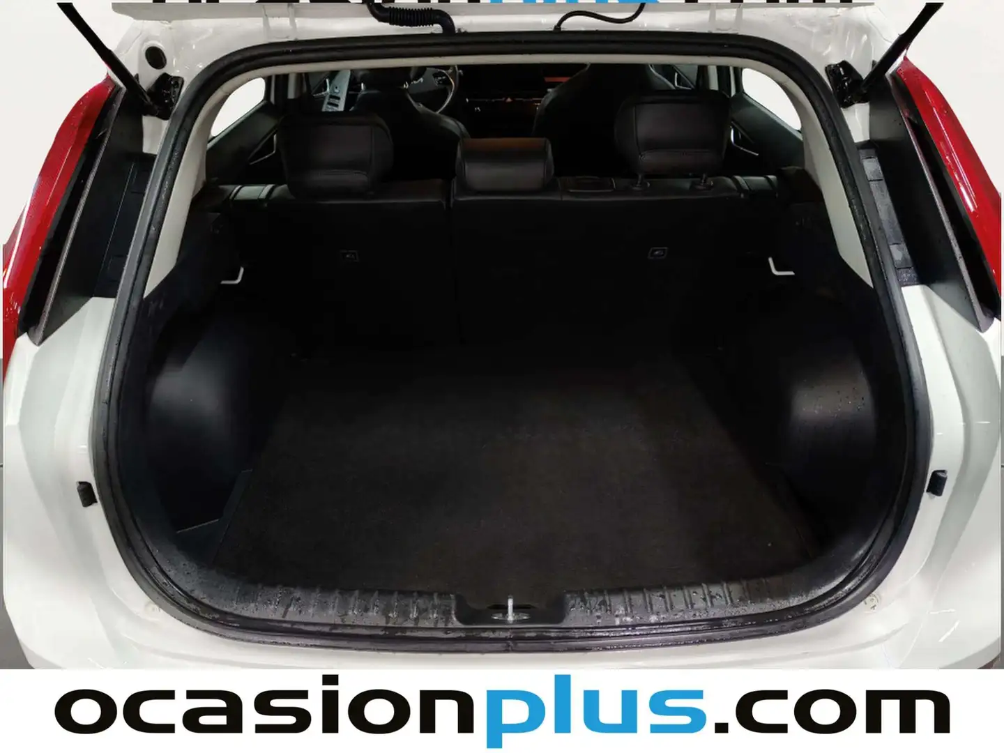 Foto KIA Niro Kia Niro 1.6 GDi HEV Drive (141 CV)