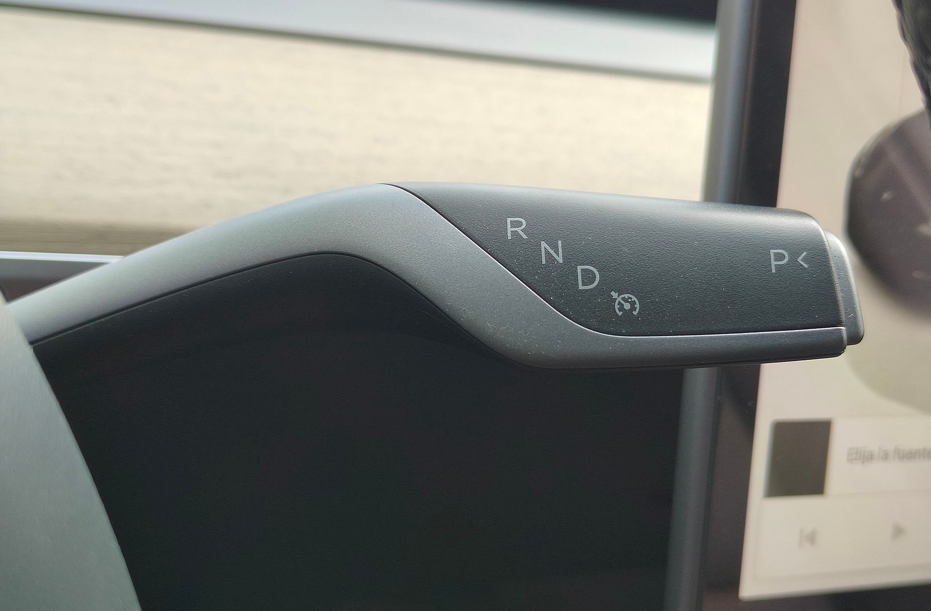 Tesla Model Y Tracción Trasera RWD - foto 5