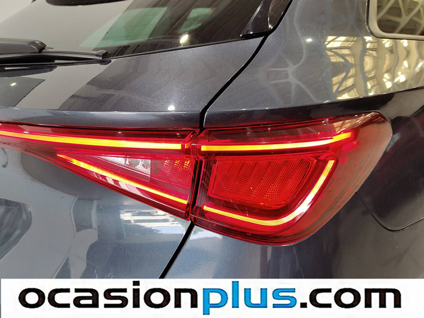 Foto Seat León SEAT León ST 1.0 eTSI S&S Style XL DSG (110 CV)