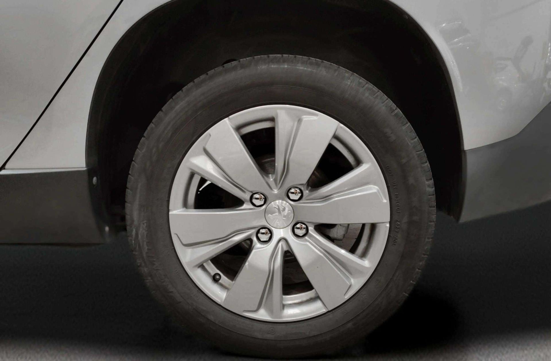 Peugeot 2008 BlueHDi 100 Style - foto 34