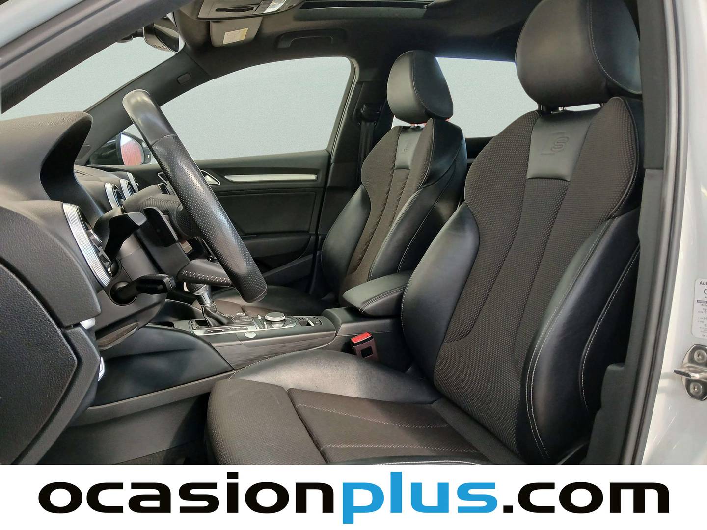 Foto asientos delanteros Audi A3 Audi A3 Sportback Black Line 35 TFSI (150 CV) S-Tronic