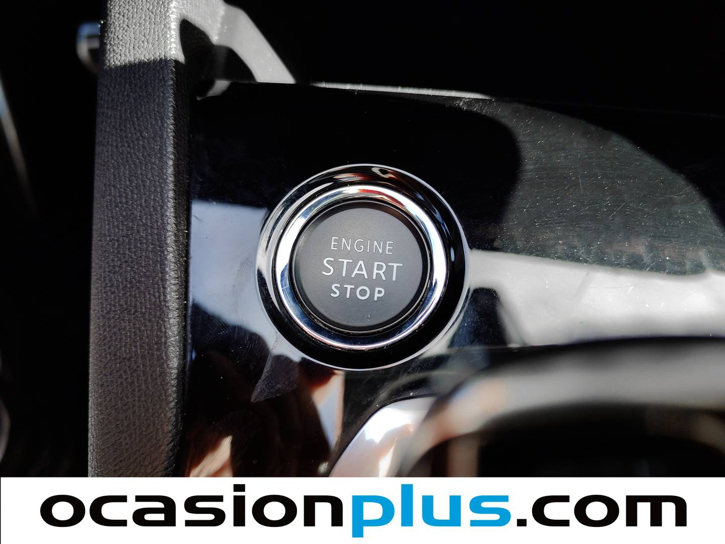 Foto Peugeot 3008 Peugeot 3008 PureTech 130 S&S GT Pack EAT8 (130 CV)