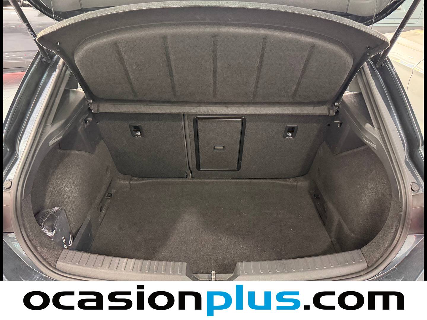 Fotos maletero Cupra León Cupra León 1.5 eTSI DSG (150 CV)