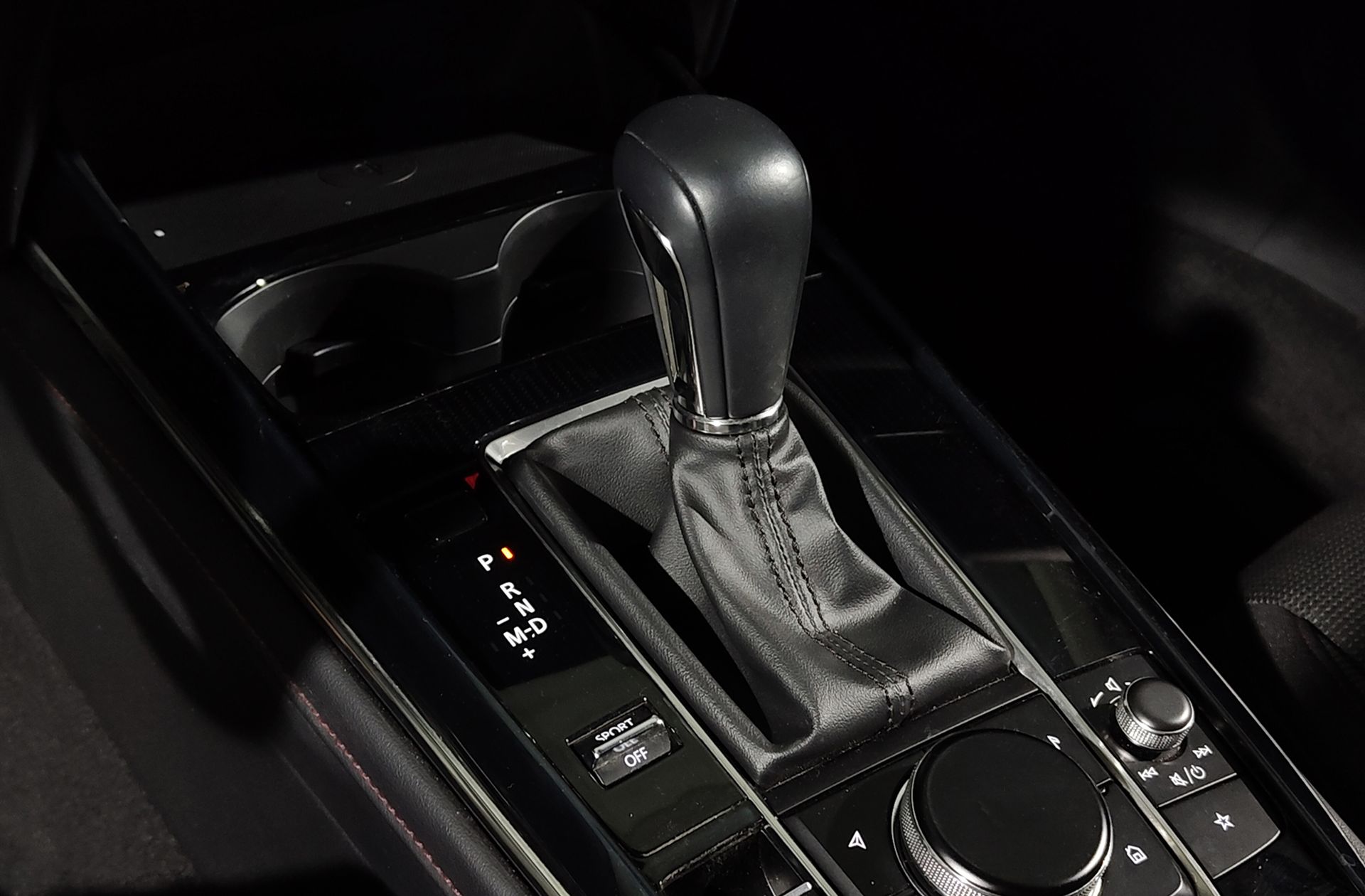 Mazda CX-30 e-Skyactiv G Homura - foto 5
