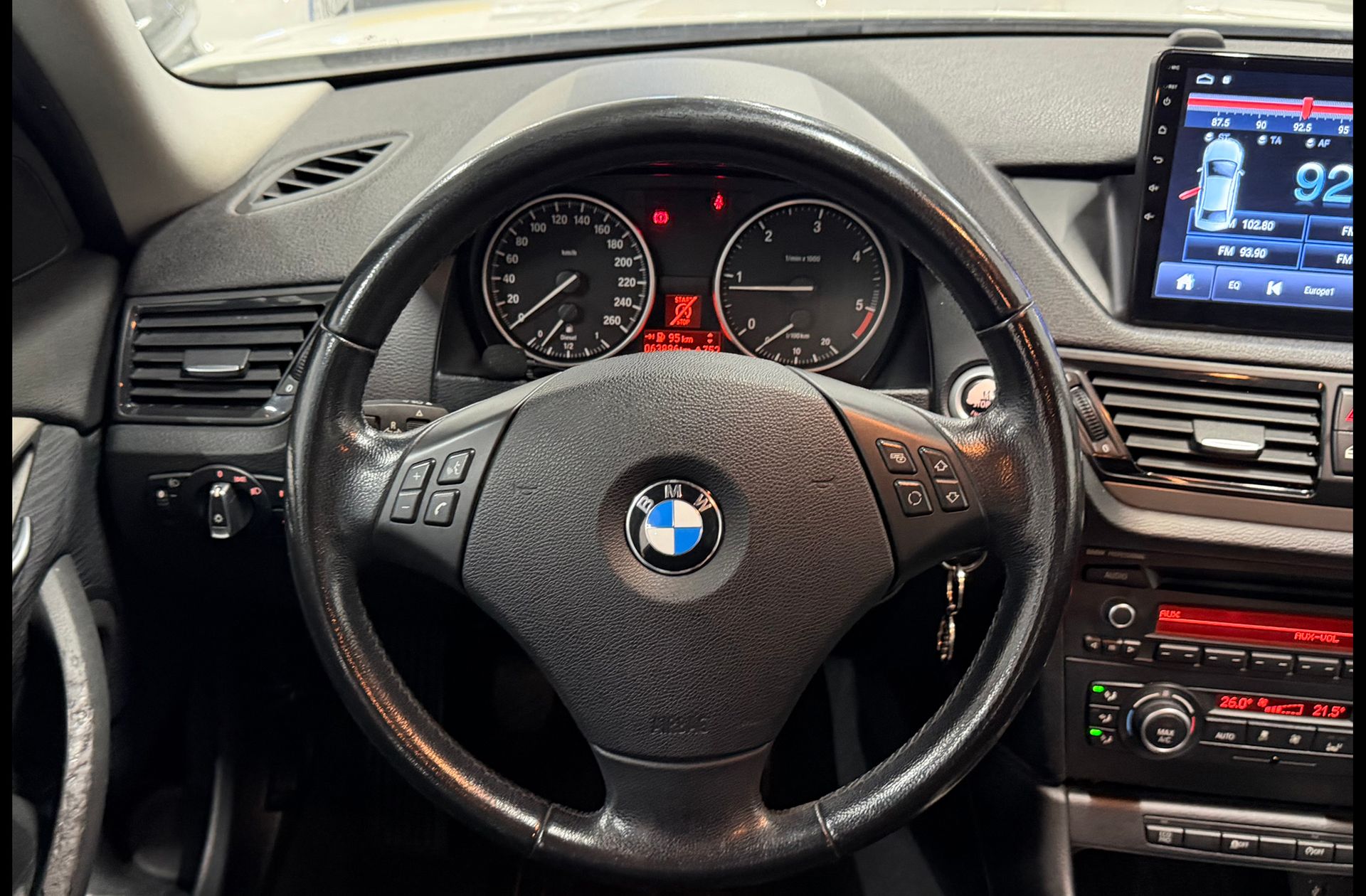 BMW X1 sDrive16d - foto 18