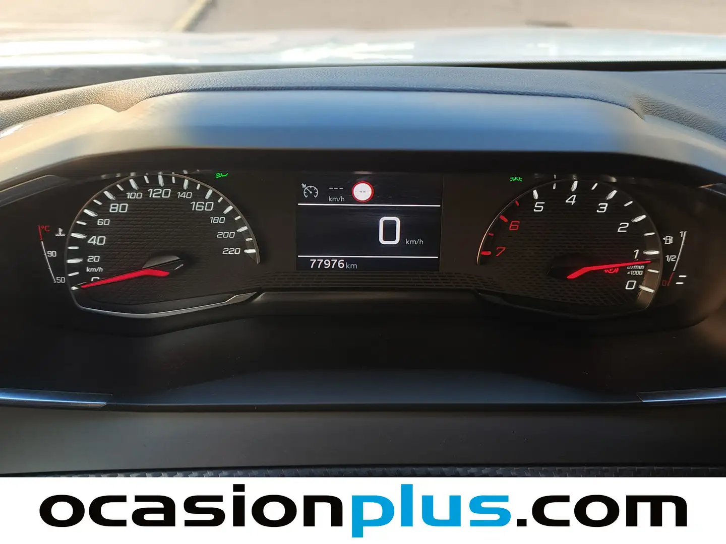 Foto Peugeot 2008 Peugeot 2008 PureTech 100 S&S Allure (100 CV)