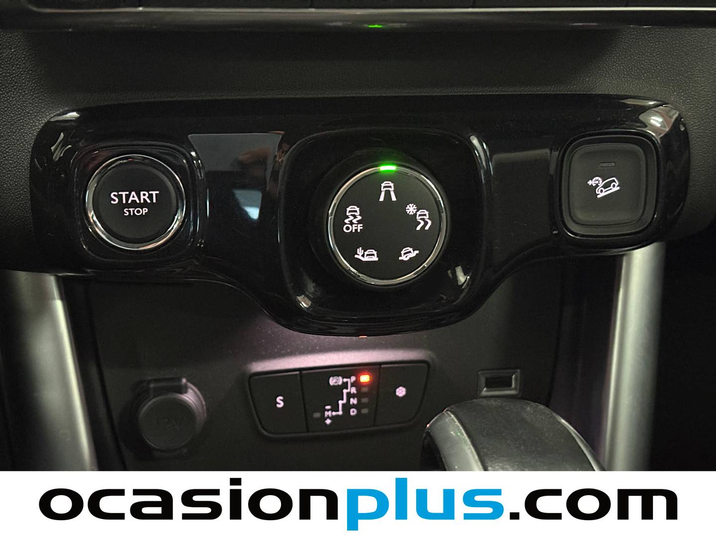 Foto Citroën C3 Aircross Citroen C3 Aircross PureTech 110 S&S Shine EAT6 (110 CV)