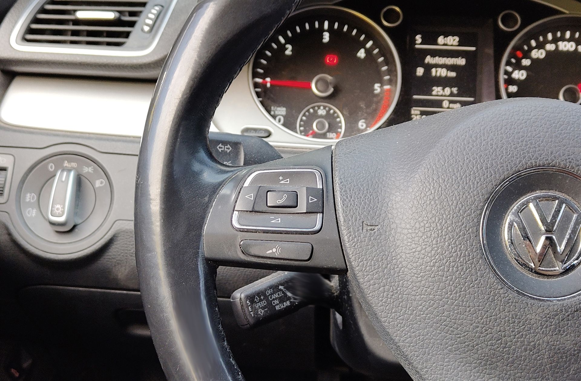 Volkswagen Passat 1.6 TDI BMT - foto 23