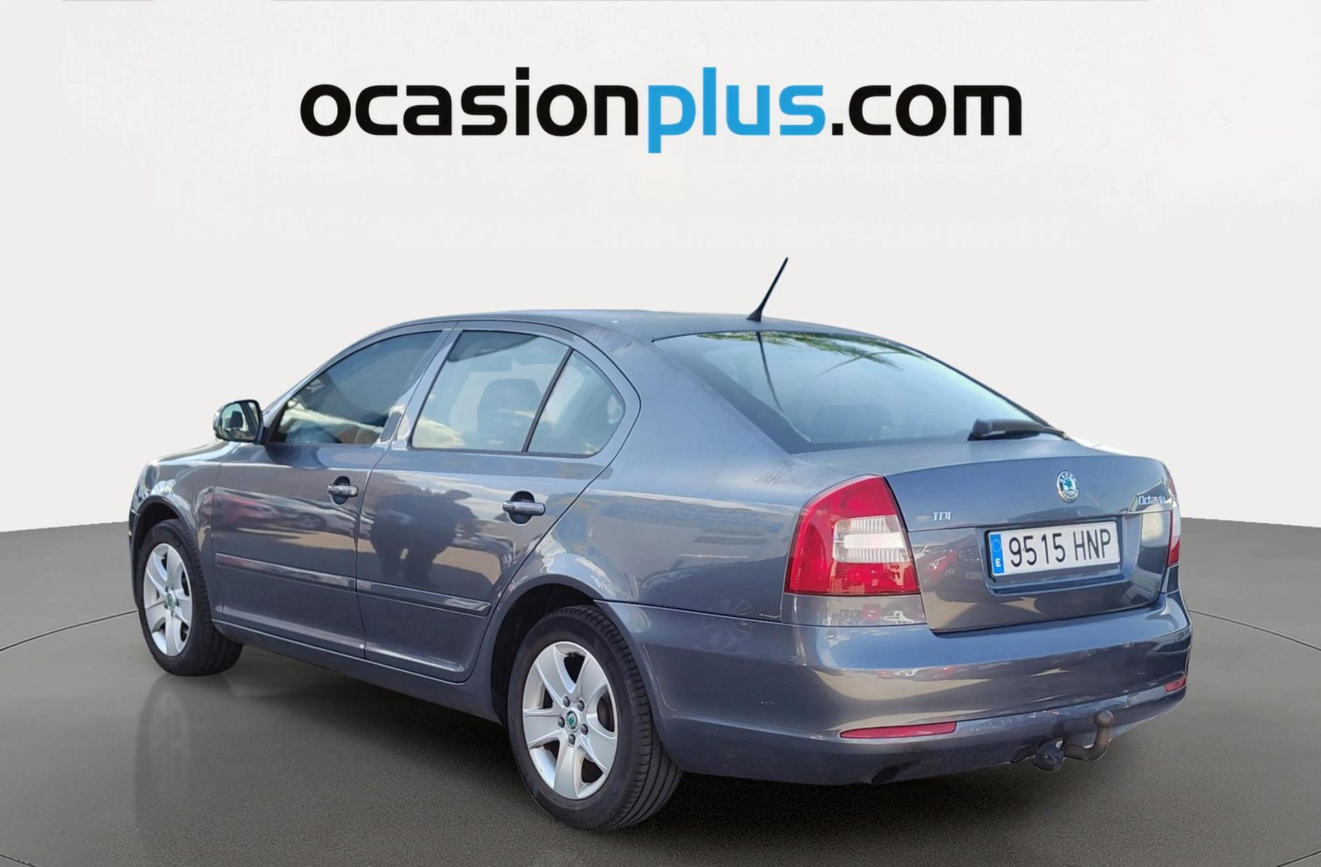 Škoda Octavia 1.6 TDI Active Plus - foto 3