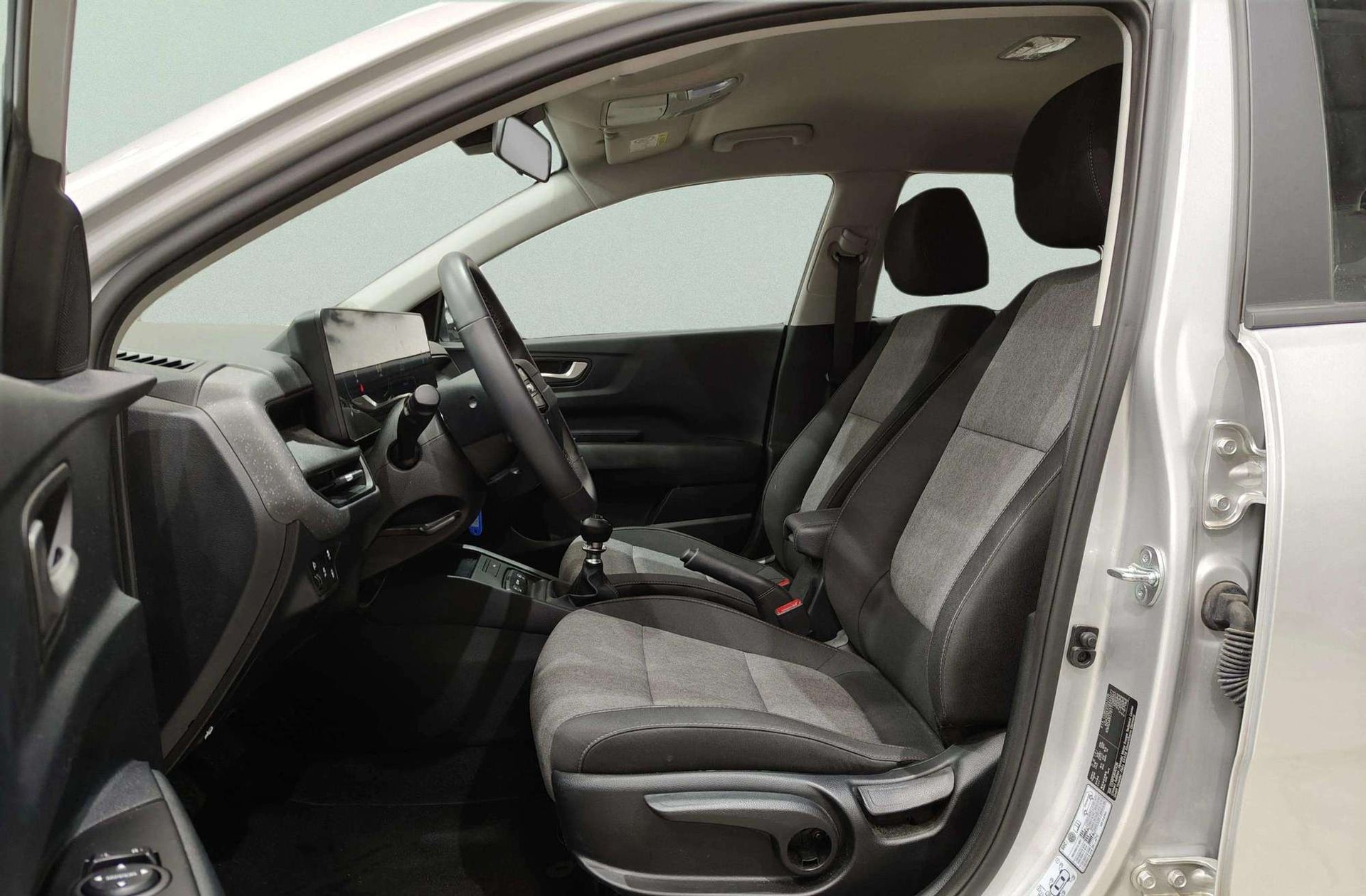 Kia Stonic 1.0 T-GDi MHEV Concept - foto 11