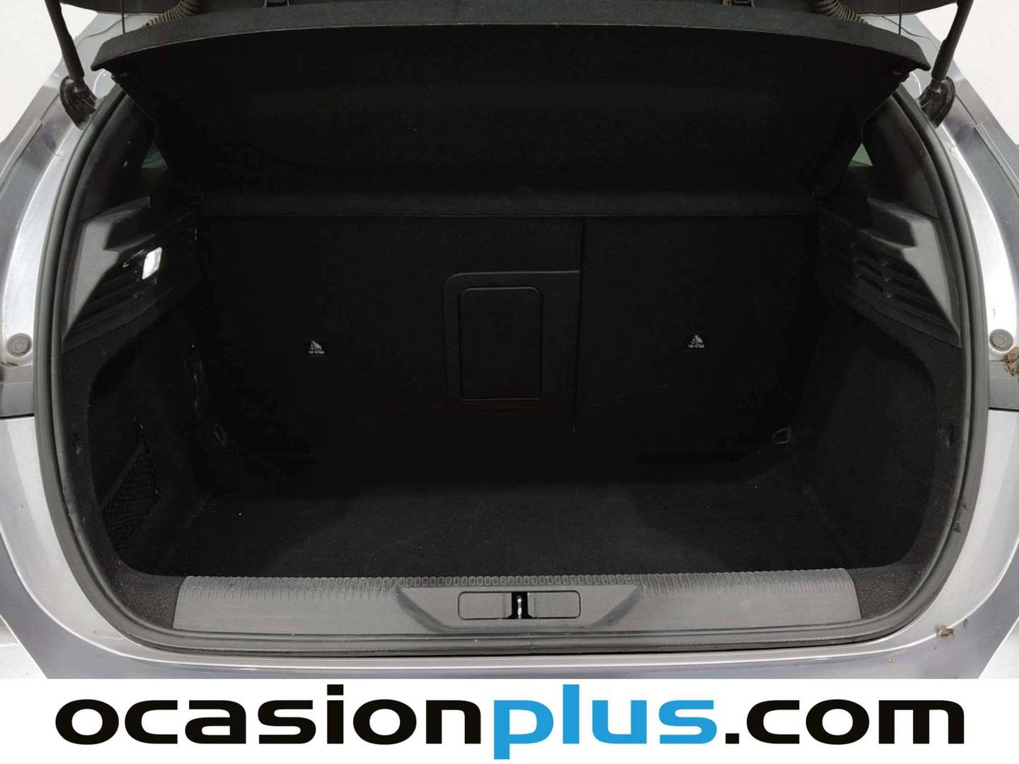 Fotos maletero Peugeot 308 Peugeot 308 Allure Pack BlueHDi 130 S&S EAT8 (130 CV)