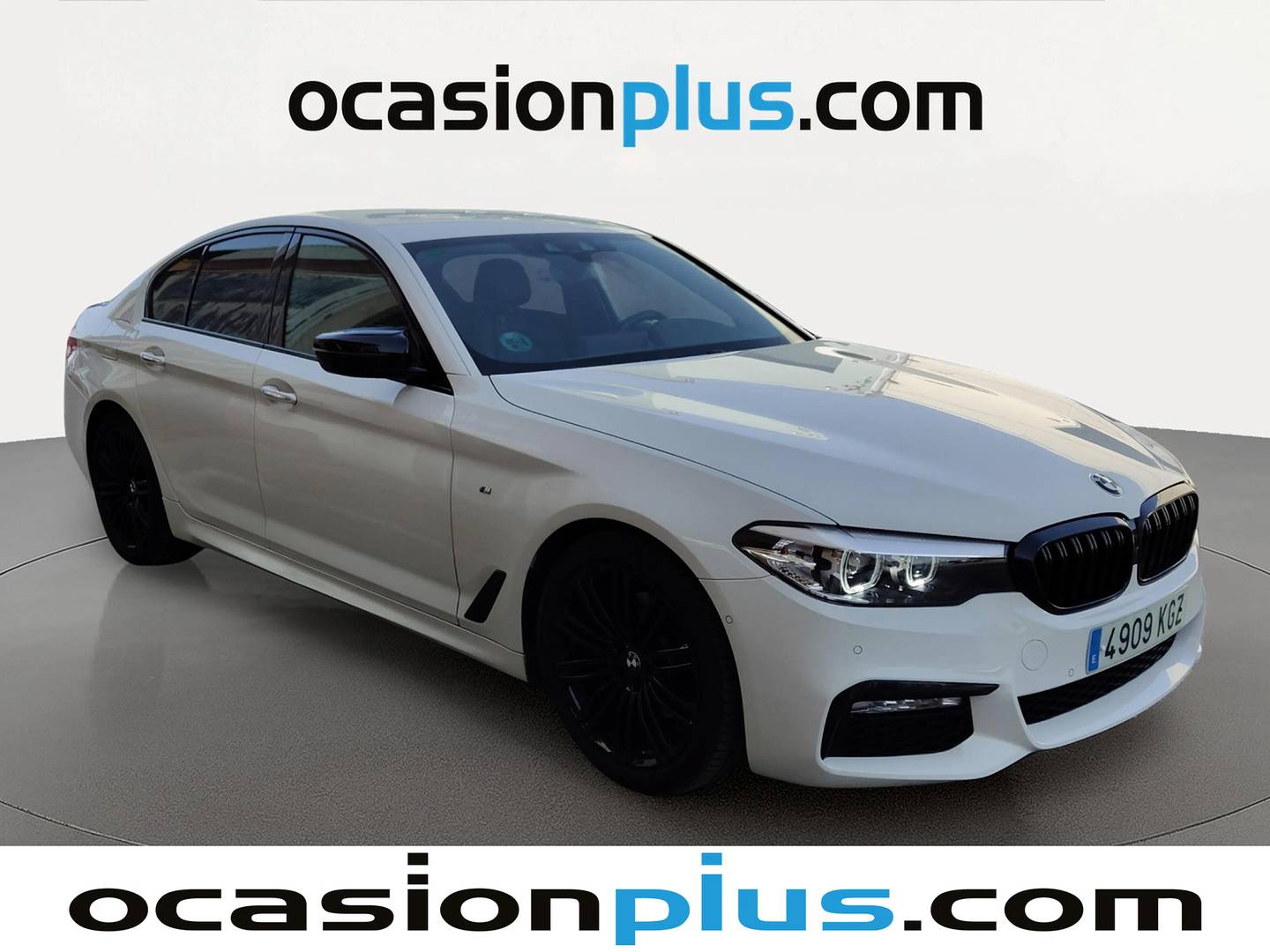 Foto delantera BMW Serie 5 BMW Serie 5 520d (190 CV) Pack M derecha