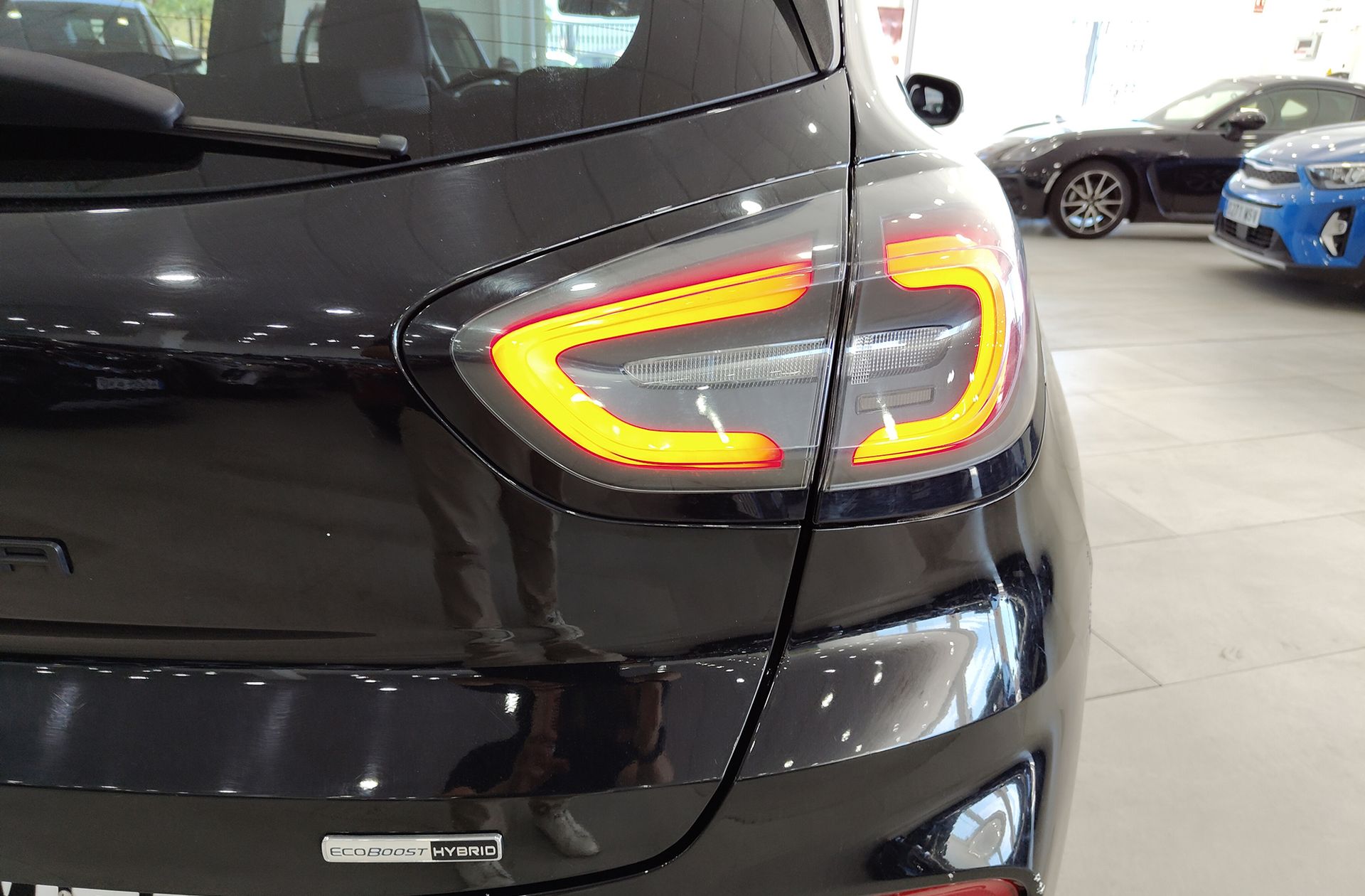 Ford Puma 1.0 EcoBoost MHEV ST-Line X - foto 18
