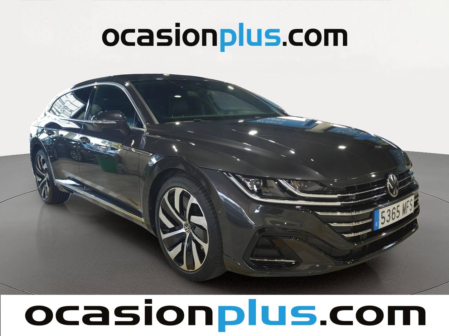 Foto delantera Volkswagen Arteon Shooting Brake Volkswagen Arteon Shooting Brake R-Line 2.0 TDI (150 CV) DSG derecha