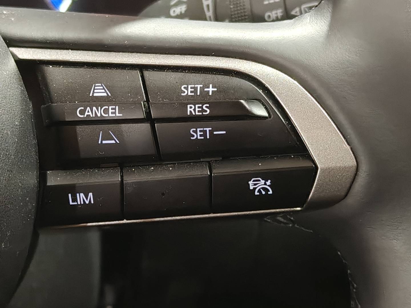 Foto Mazda CX-30 Mazda CX-30 e-SKY G MHEV Prime-line (140 CV)