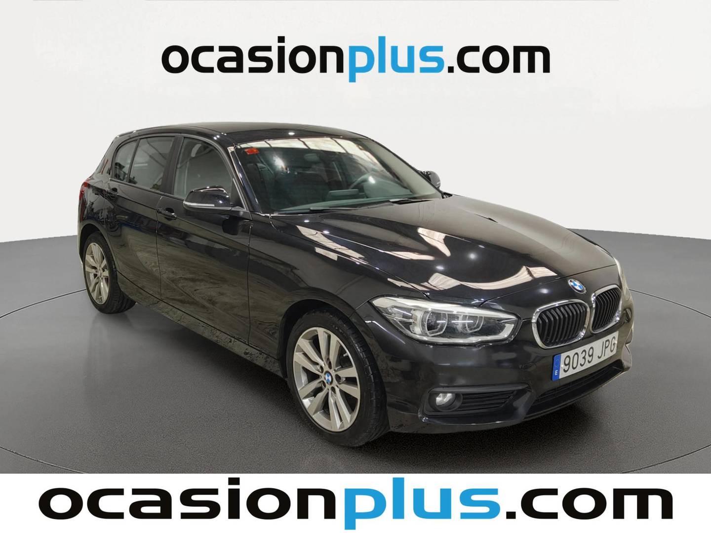 Foto delantera BMW Serie 1 BMW Serie 1 116d (116 CV) derecha
