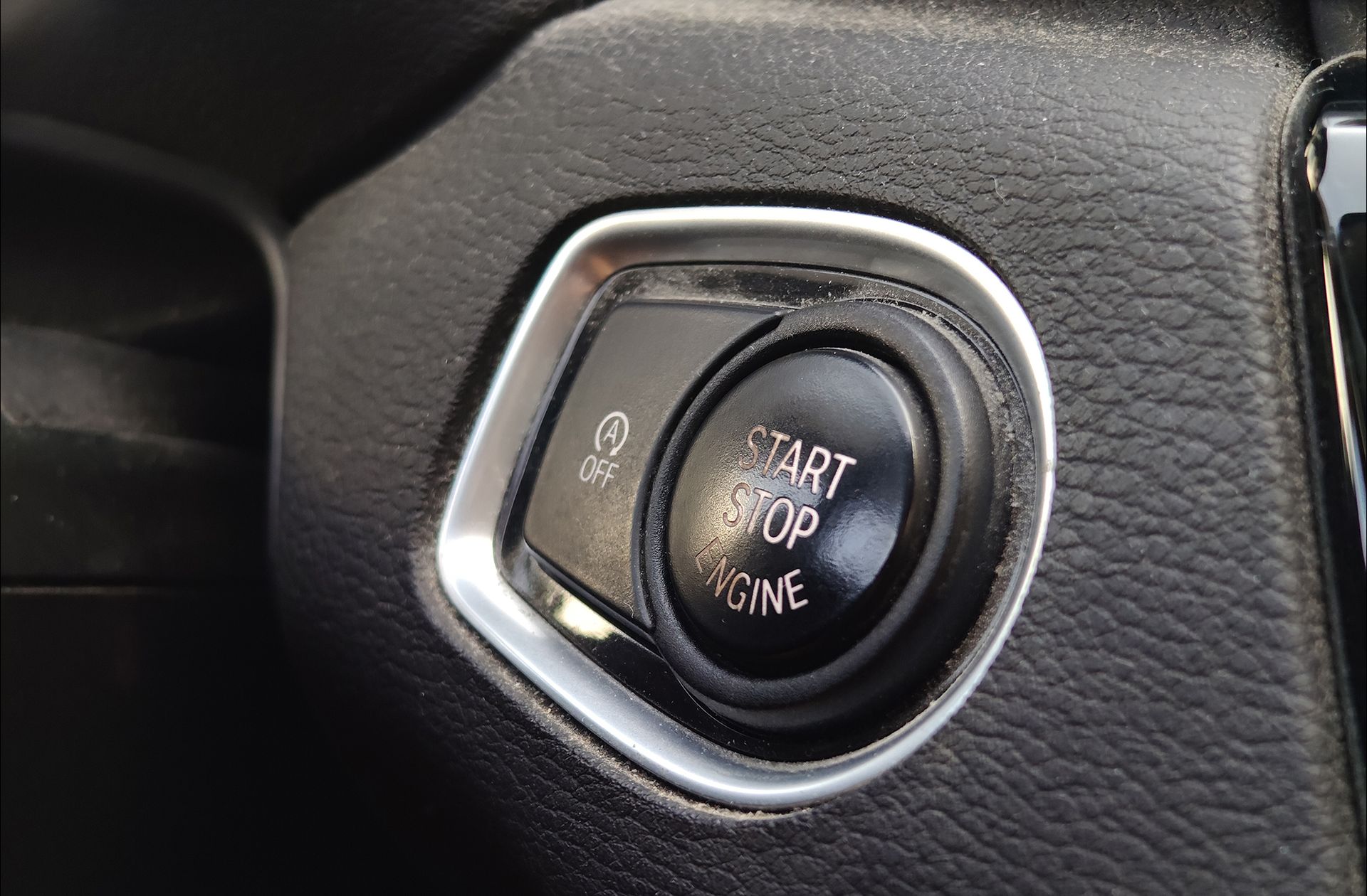 BMW X1 sDrive18d - foto 29