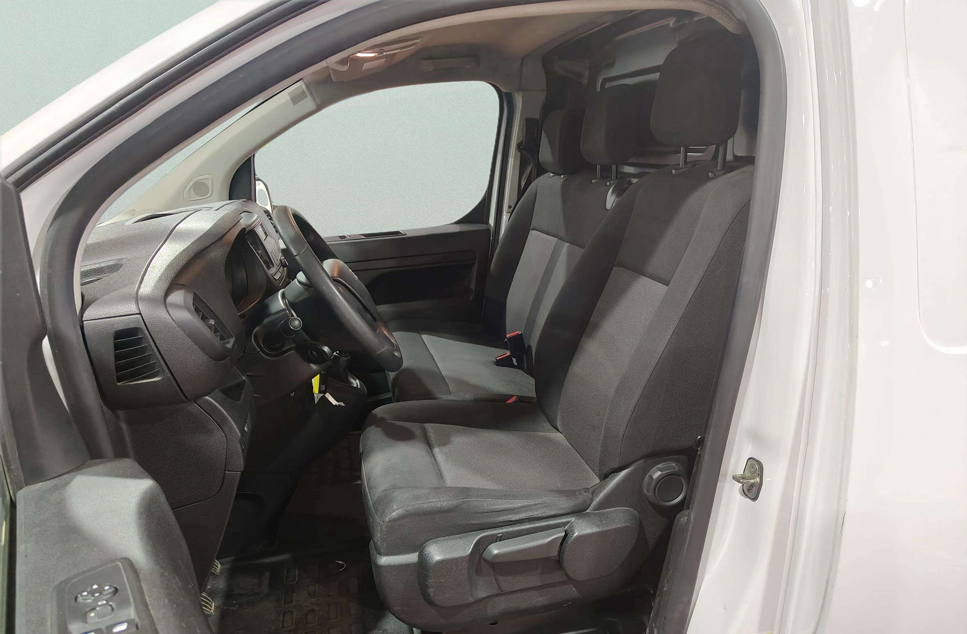 Citroën Jumpy Furgon BlueHDi 100 Talla M - foto 9