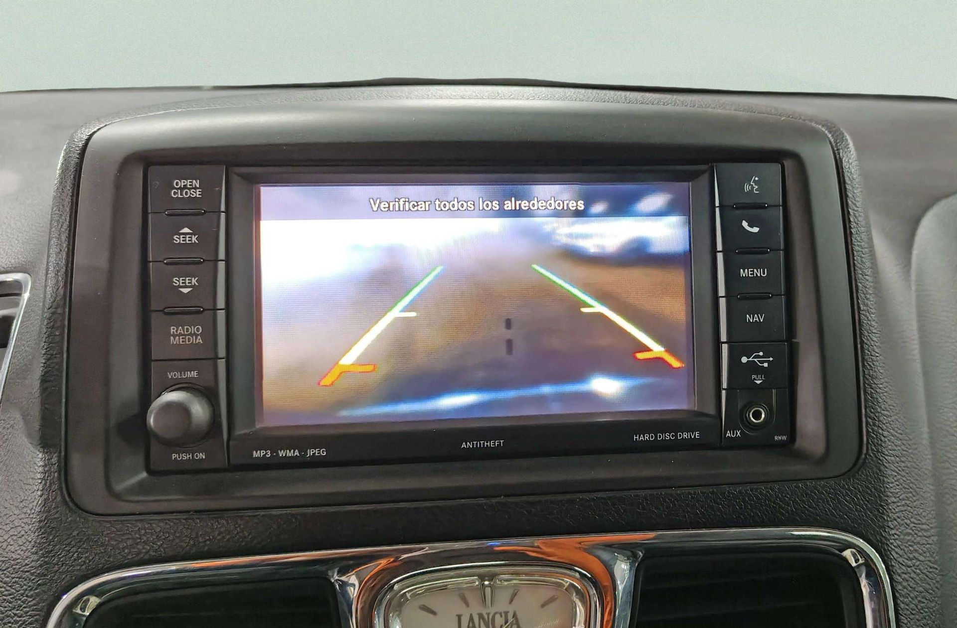 Lancia Voyager 2.8 CRD Gold 7 plazas - foto 9