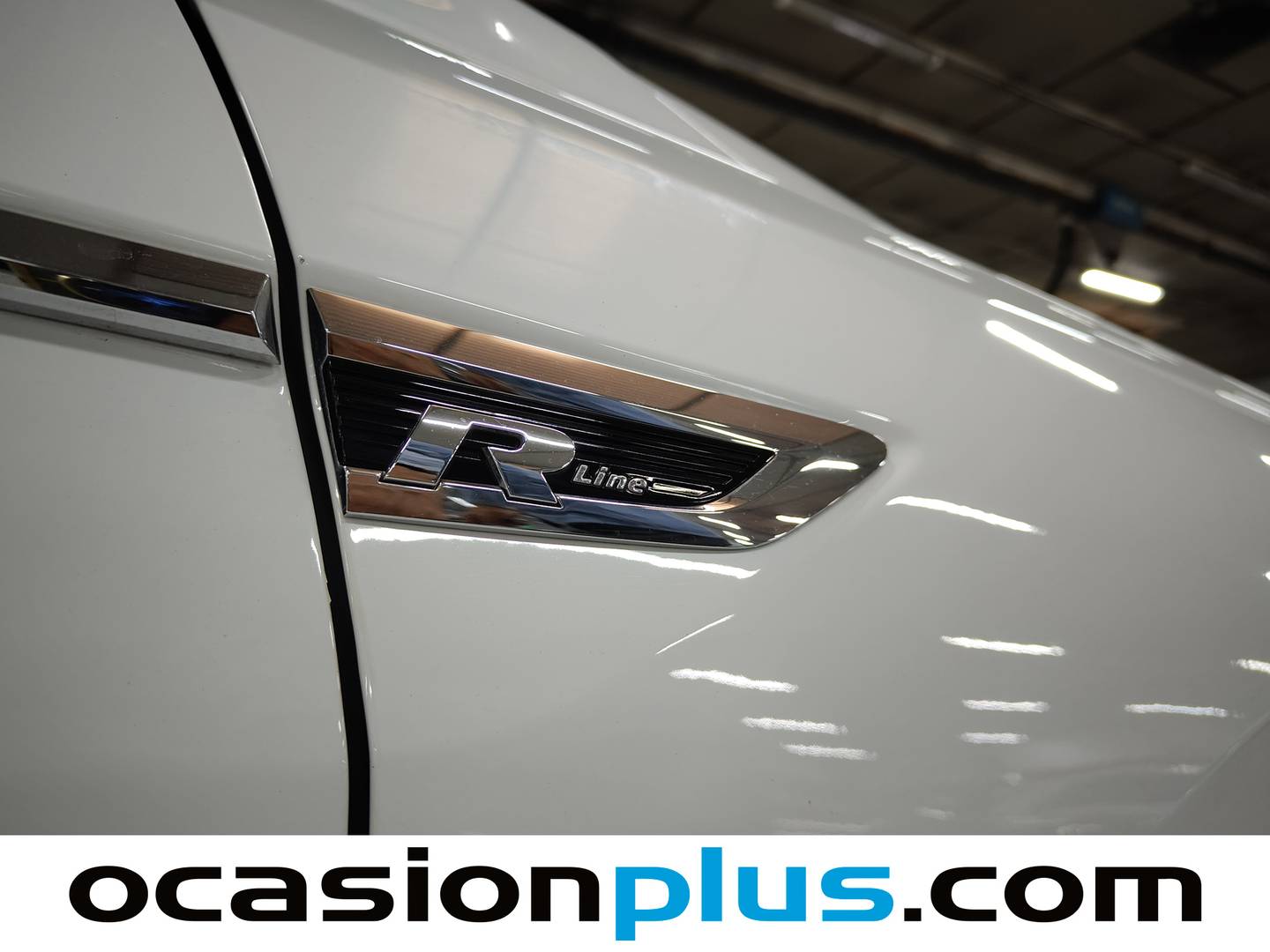 Extras y acabados del Volkswagen Tiguan Volkswagen Tiguan Sport 2.0 TDI (150 CV) DSG Pack R-line