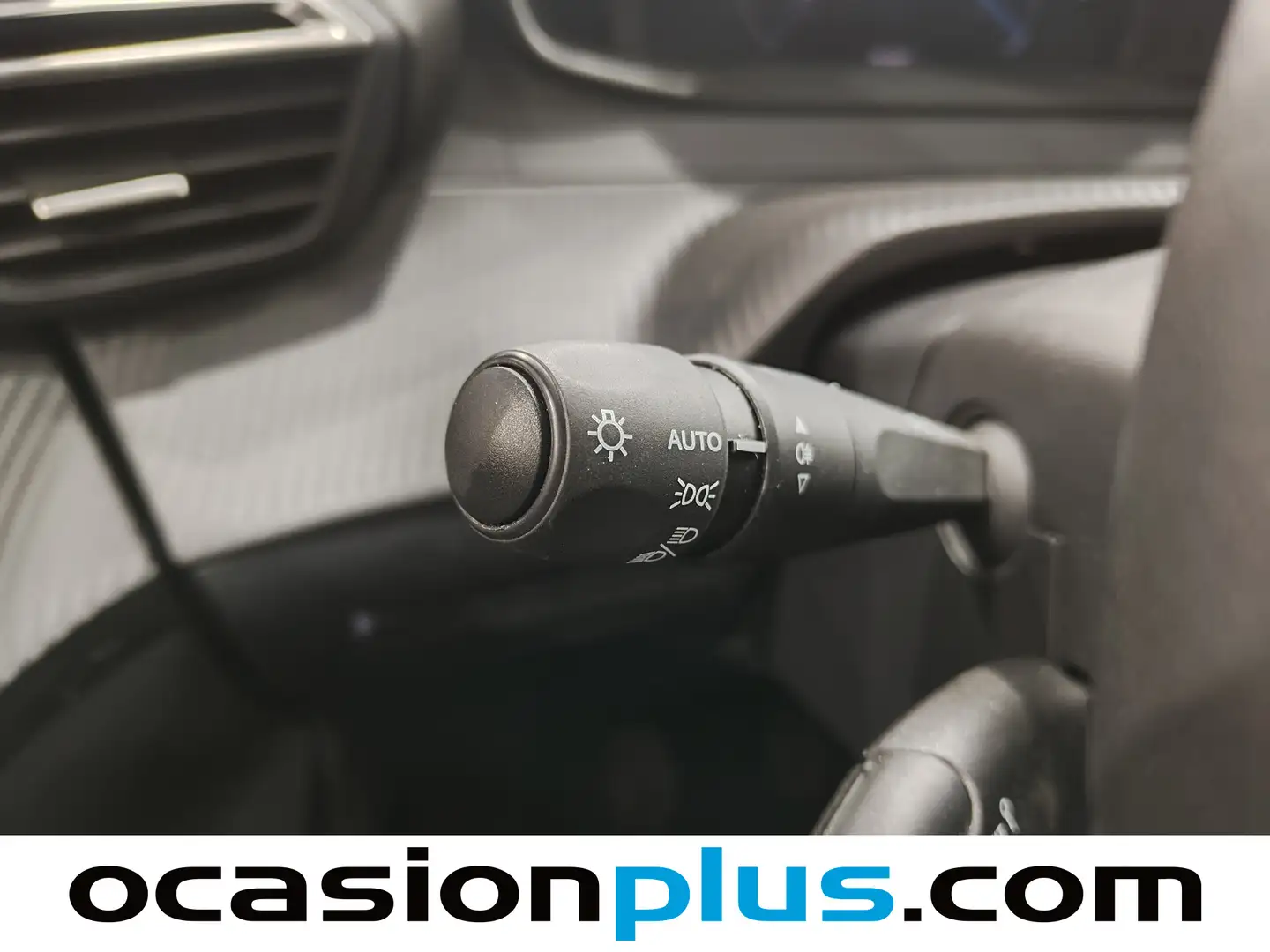 Foto Peugeot 208 Peugeot 208 PureTech 100 Allure (100 CV)