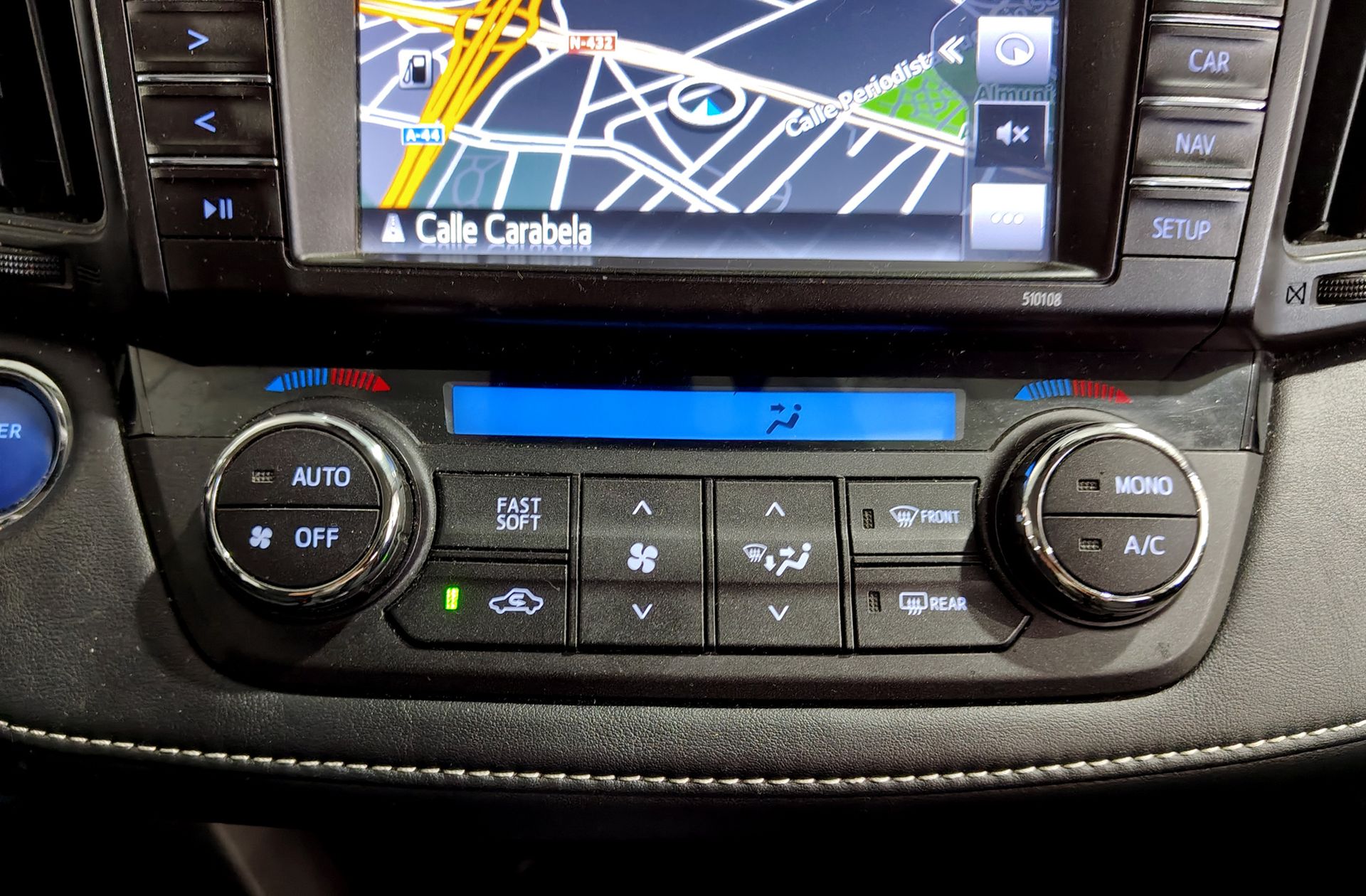 Toyota RAV4 2.5l hybrid Advance 2WD - foto 33