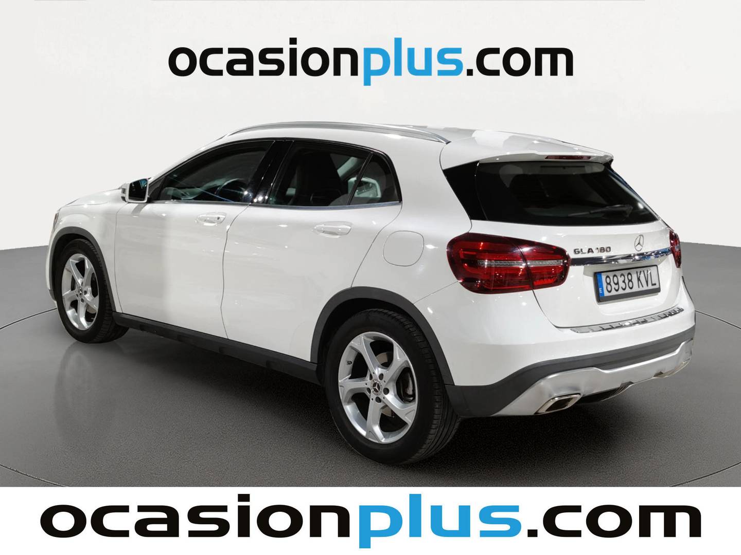 Foto trasera Mercedes GLA Mercedes GLA 180 (122 CV) izquierda