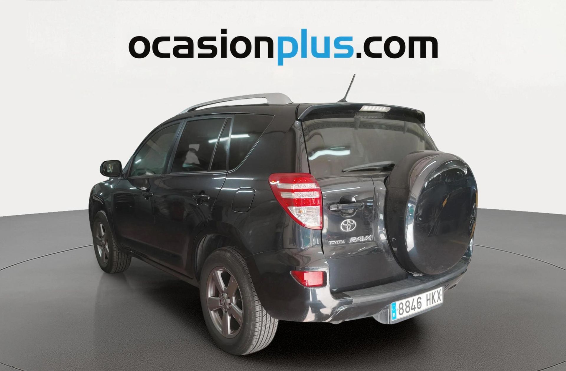 Toyota RAV4 2.2D-4D Advance 4x2 - foto 3