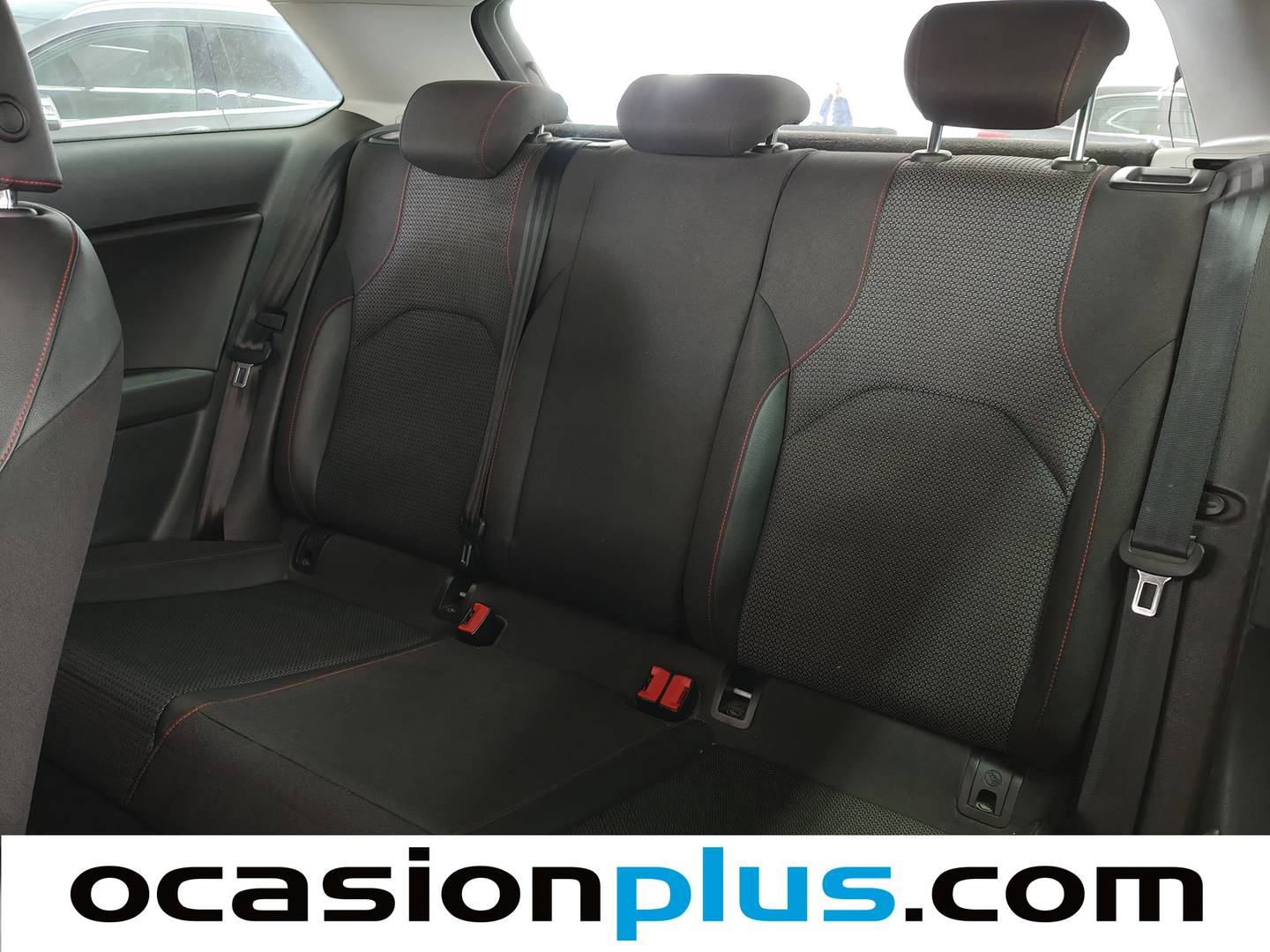 Foto asientos traseros Seat León Seat León SC 1.4 TSI ACT S&S FR Ultimate Edition (150 CV)