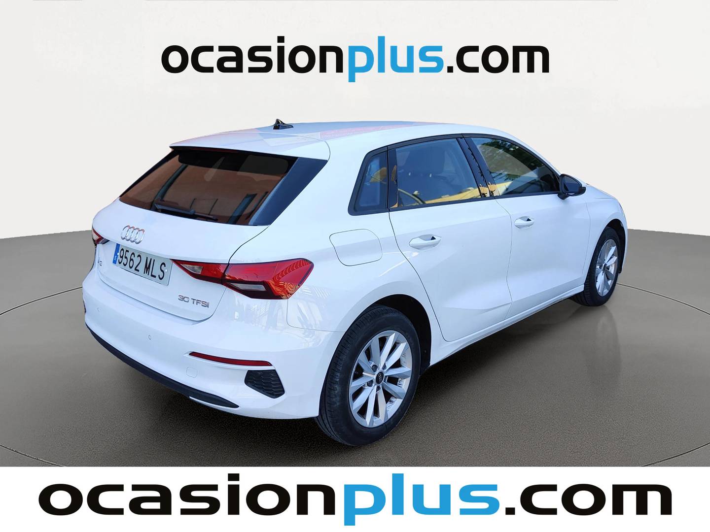 Foto trasera Audi A3 Audi A3 Sportback 30 TFSI (110 CV) S tronic derecha