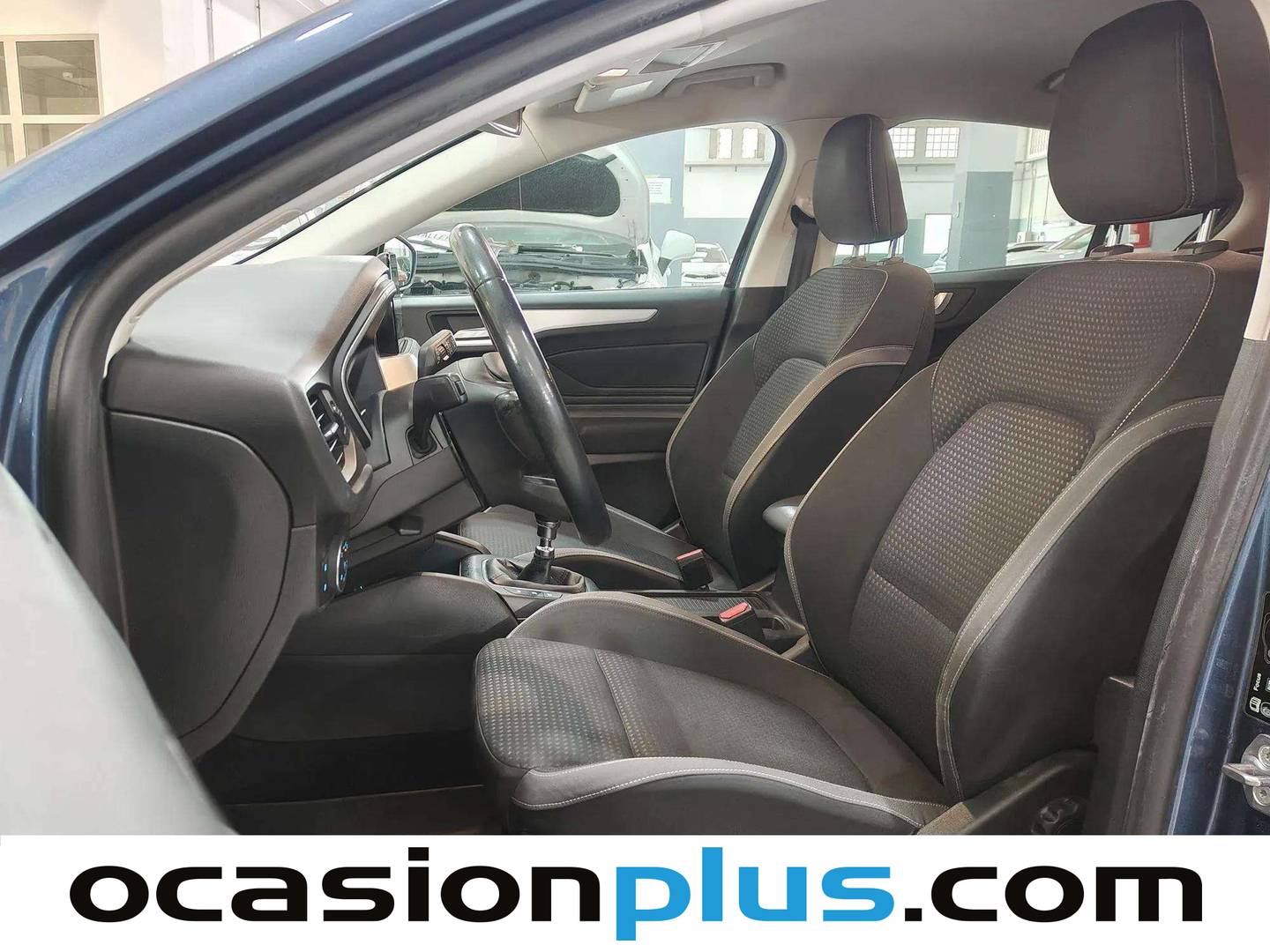 Foto asientos delanteros Ford Focus Ford Focus 1.0 Ecoboost Trend+ (125 CV)