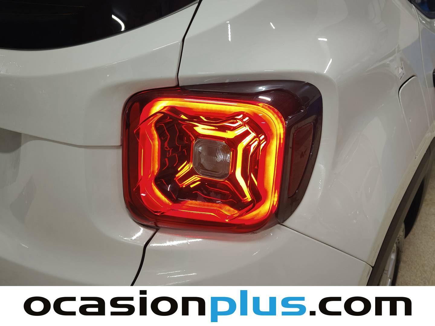 Foto Jeep Renegade Jeep Renegade eHybrid 1.5 Altitude DCT (130 CV)