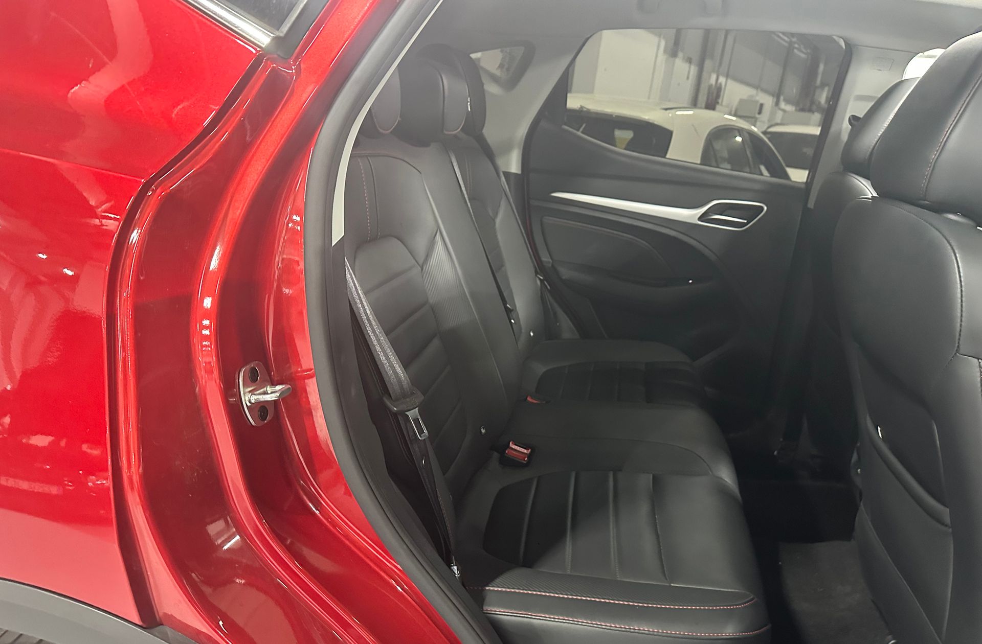 MG ZS 1.0T Luxury - foto 16