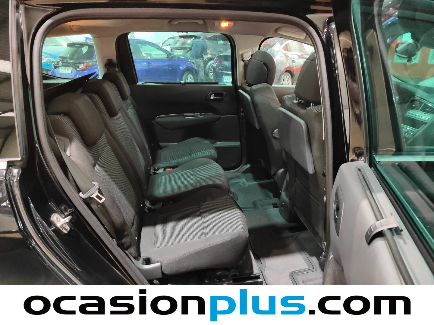 Foto Peugeot 5008 Peugeot 5008 1.6 THP Sport Pack (156 CV)