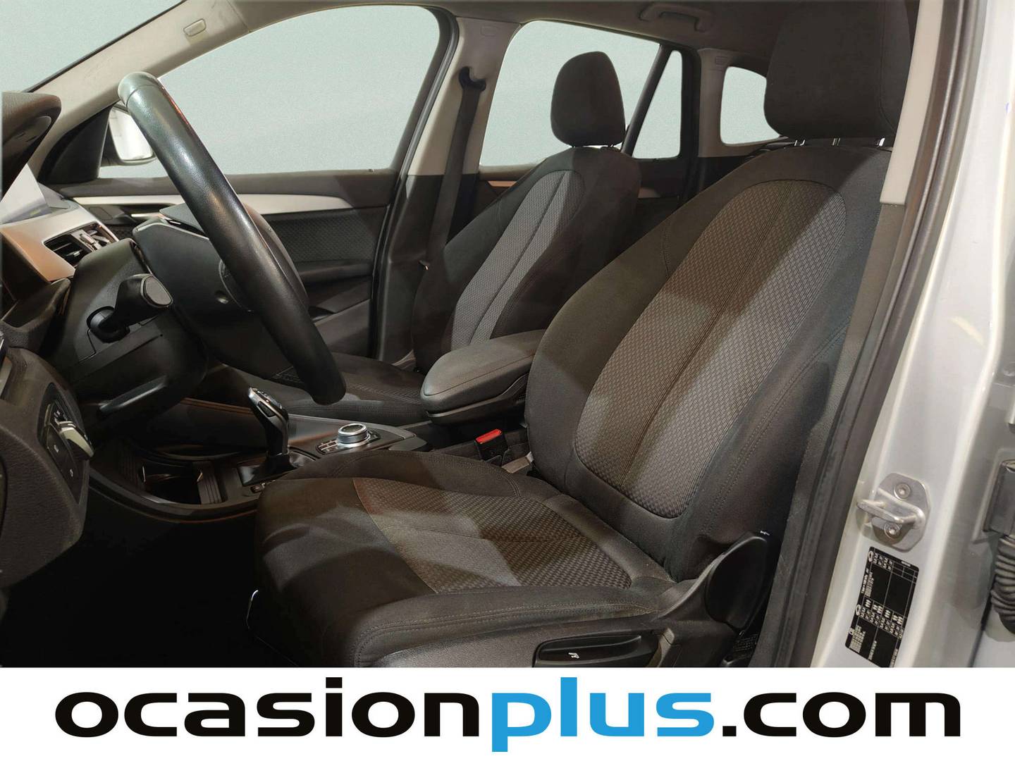 Foto asientos delanteros BMW X1 BMW X1 sDrive18d Business (150 CV)