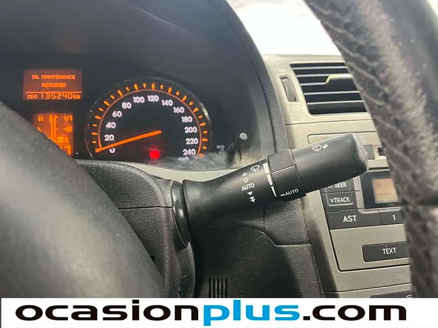 Foto Toyota Avensis Toyota Avensis 2.0 D-4D Active (126 CV)