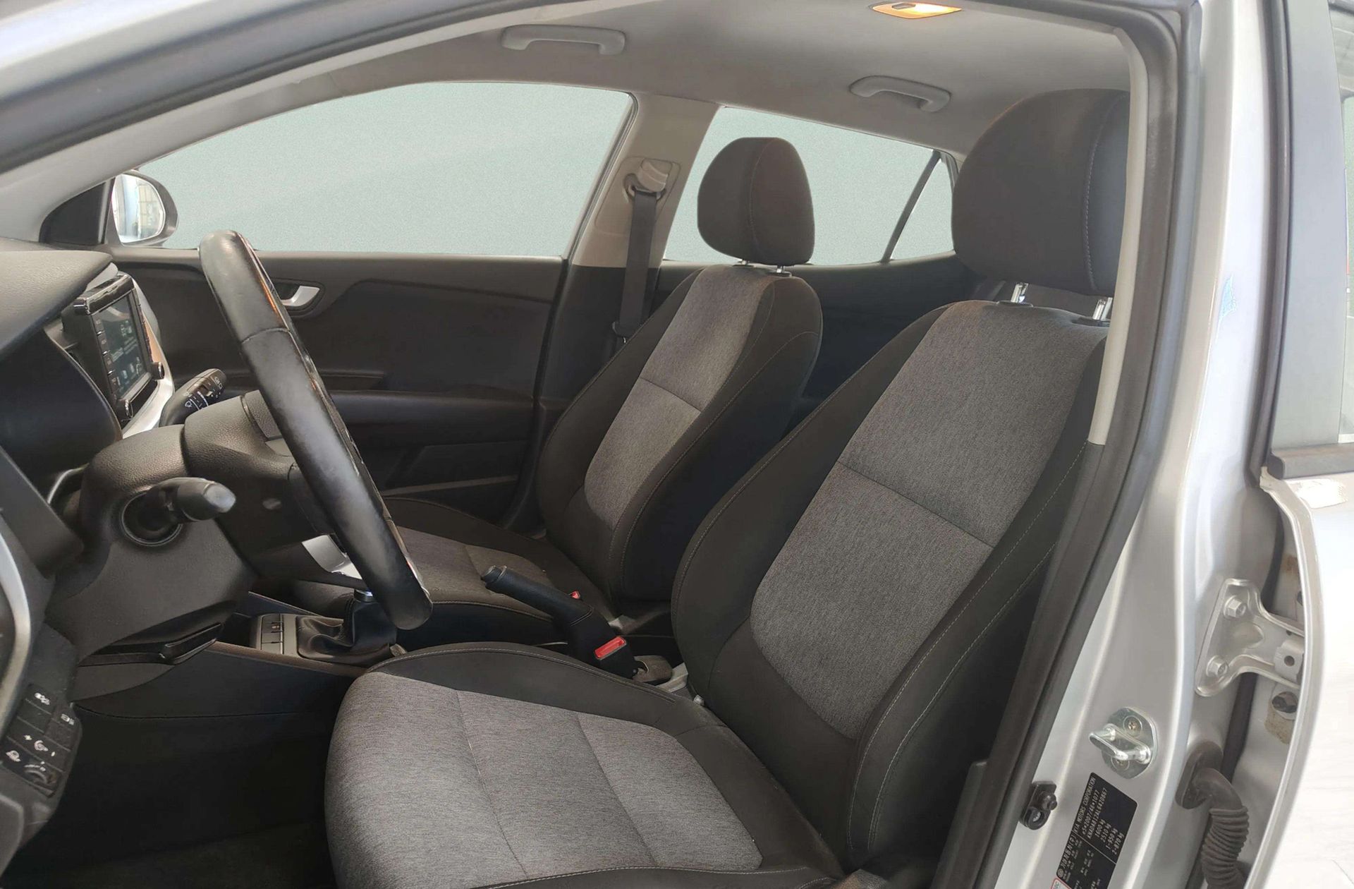 Kia Stonic 1.2 Cvvt Eco-Dynamic Concept - foto 8