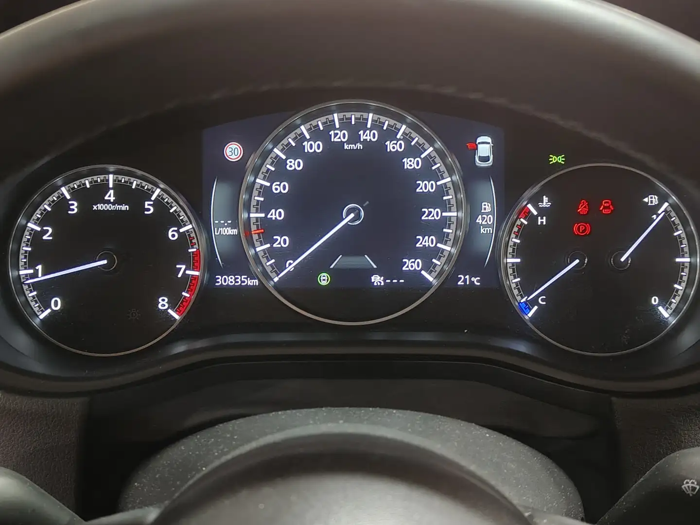 Foto Mazda CX-30 Mazda CX-30 e-SKY G MHEV Prime-line (140 CV)