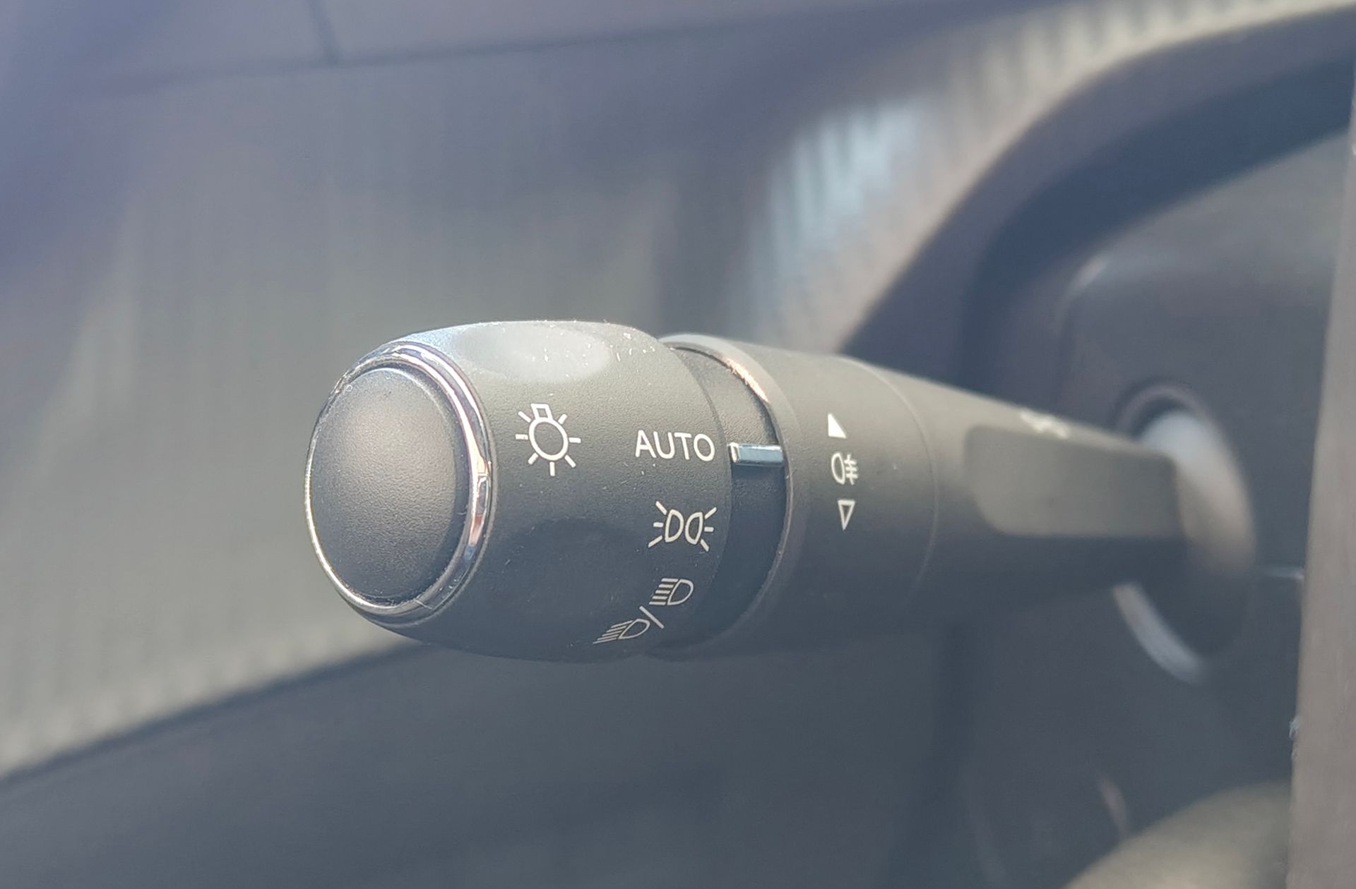 Peugeot 208 Eléctrico GT - foto 24