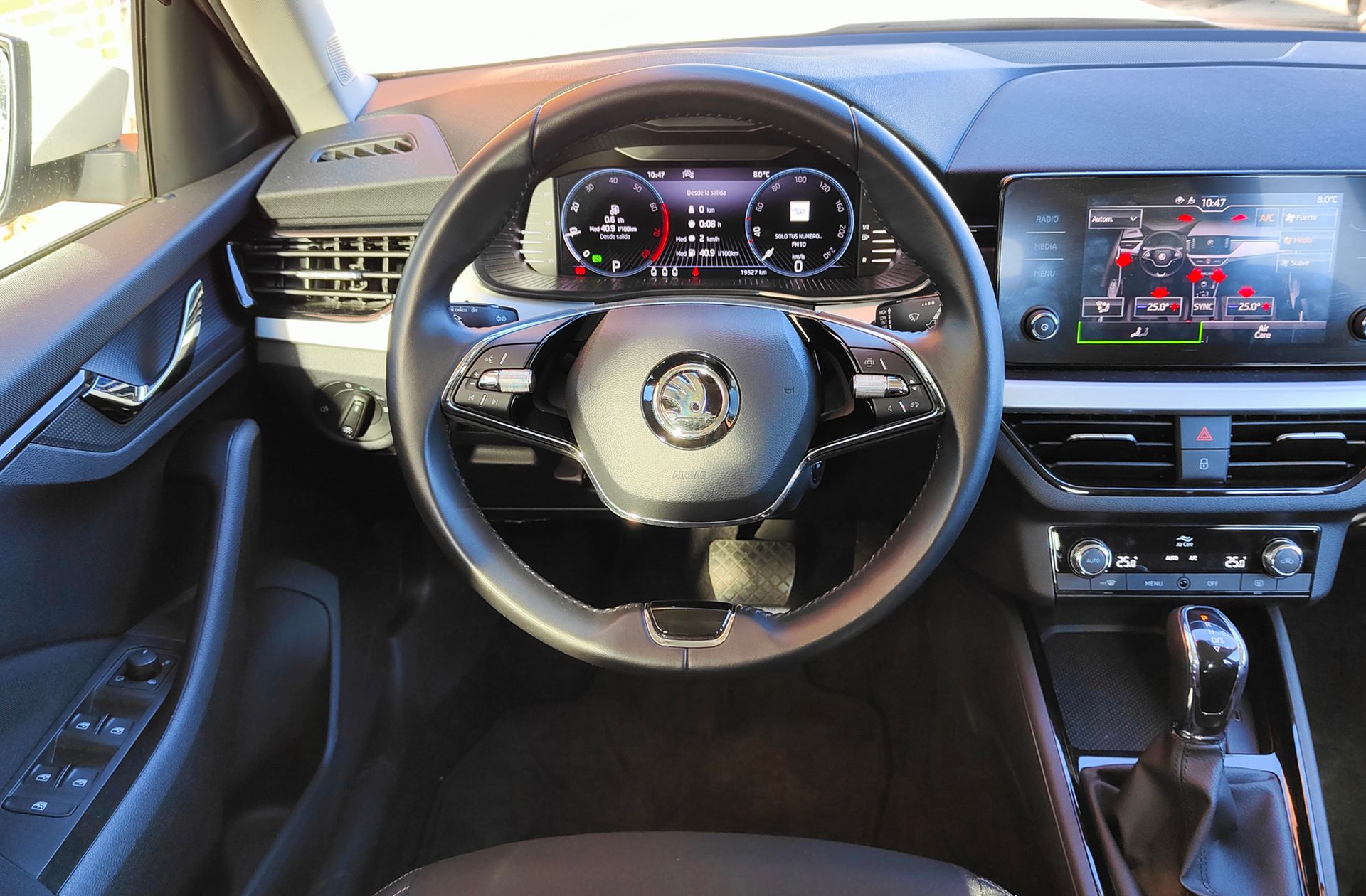 Škoda Kamiq 1.0 TSI Ambition DSG - foto 22