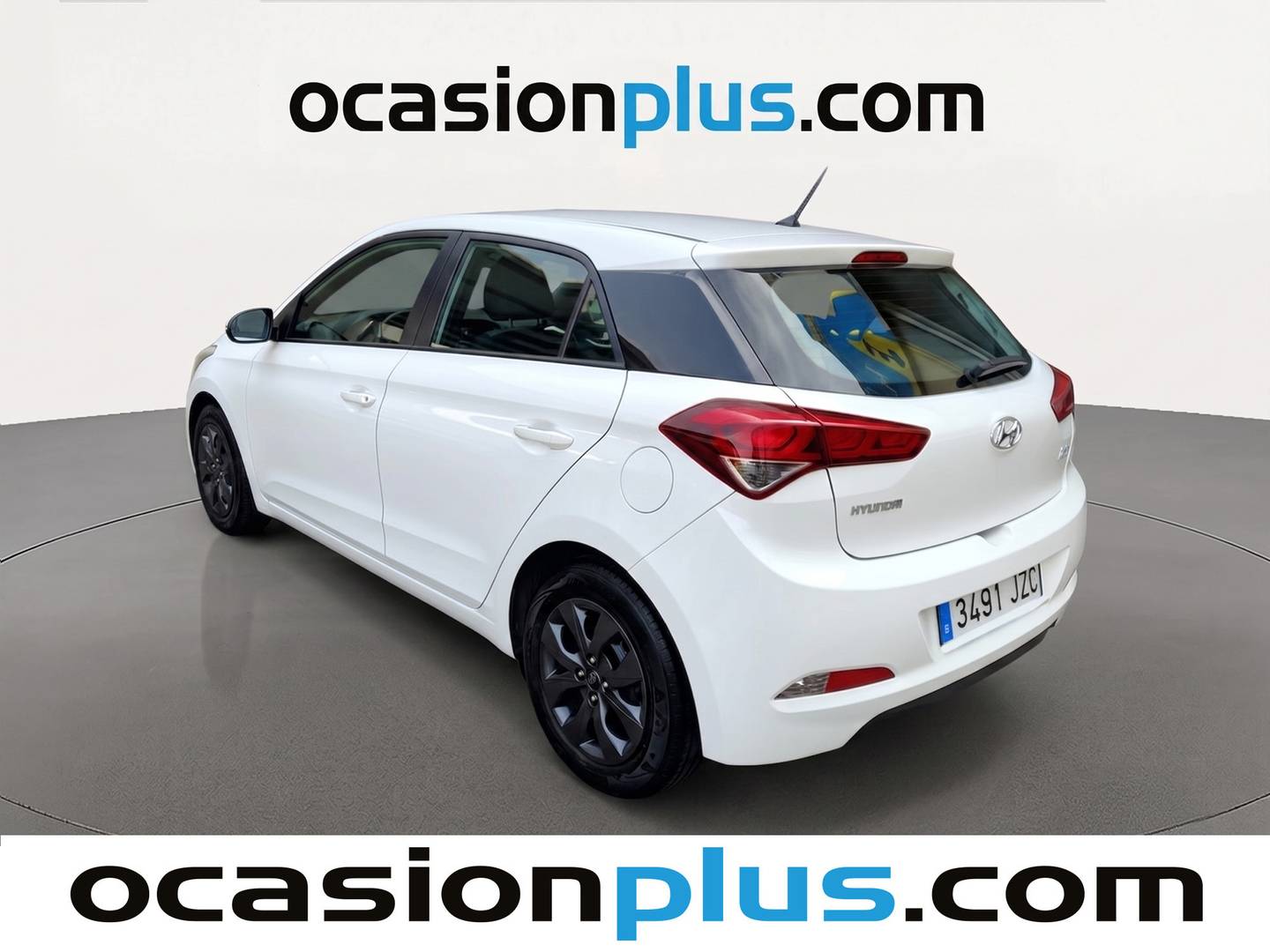 Foto trasera Hyundai i20 Hyundai i20 1.2 MPI Fresh (84 CV) izquierda