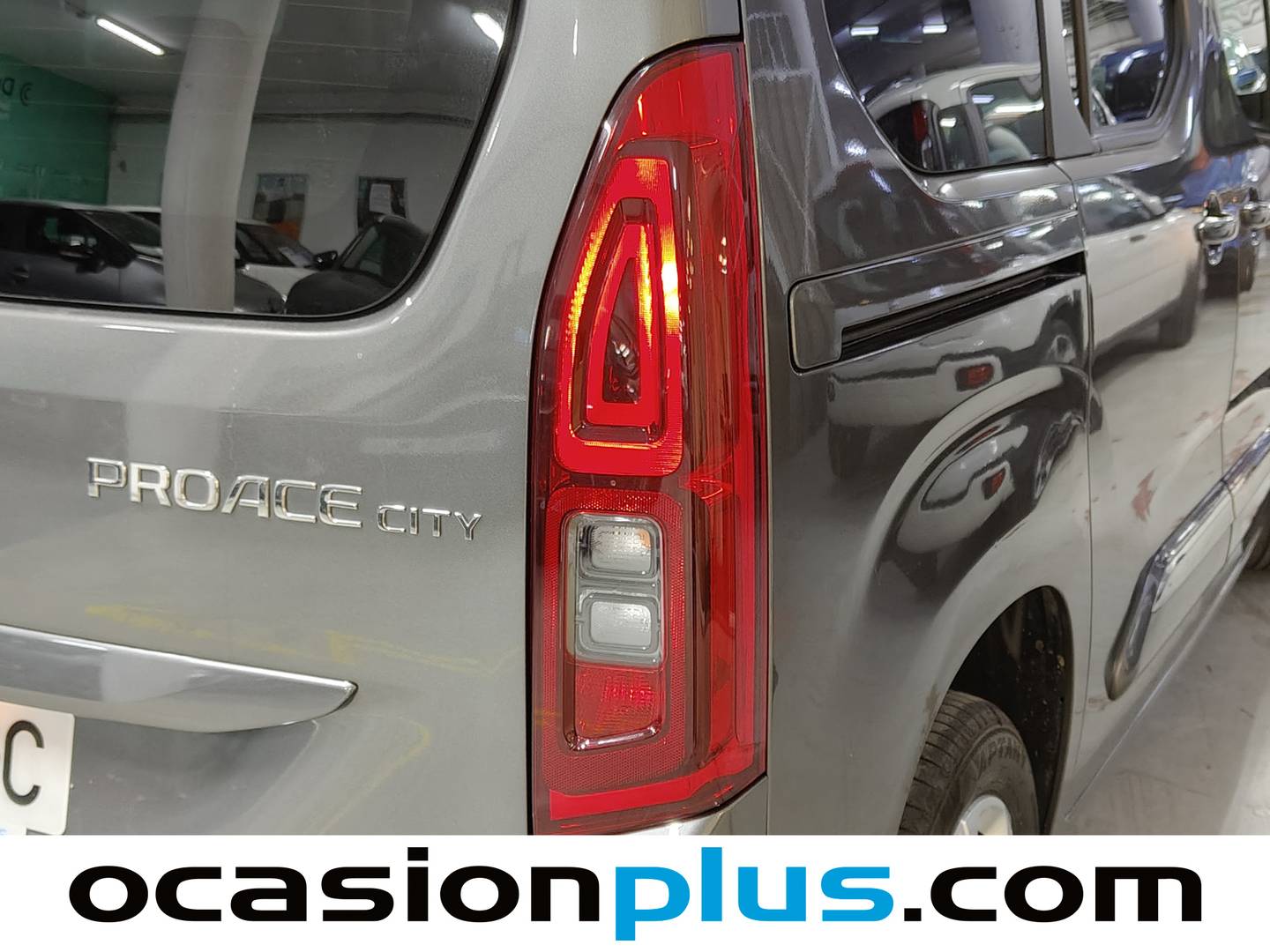 Toyota Proace City Verso Toyota Proace City Verso 1.2 Family Active L1  (110 CV) manual