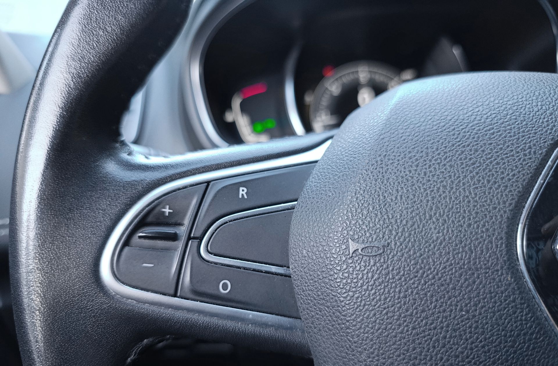 Renault Grand Scénic Zen Energy dCi 7 plazas - foto 28