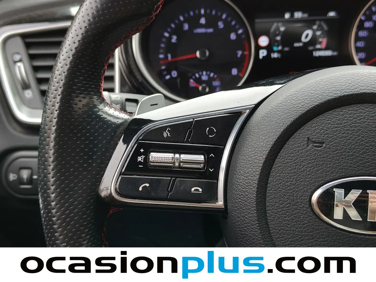 Foto KIA ProCeed Kia ProCeed 1.6 T-GDI GT DCT (204 CV)