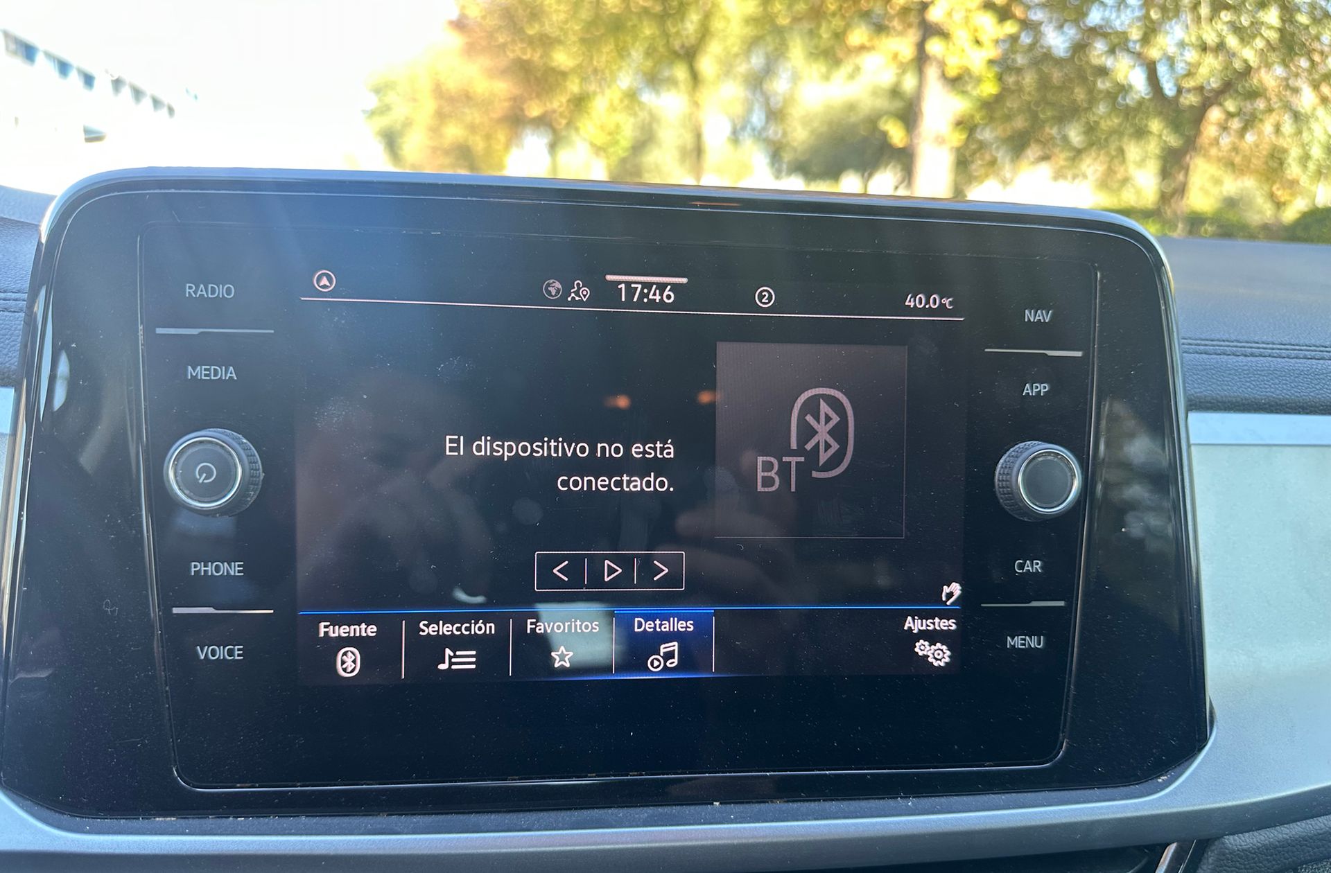 Volkswagen T-Roc Life 1.0 TSI - foto 30