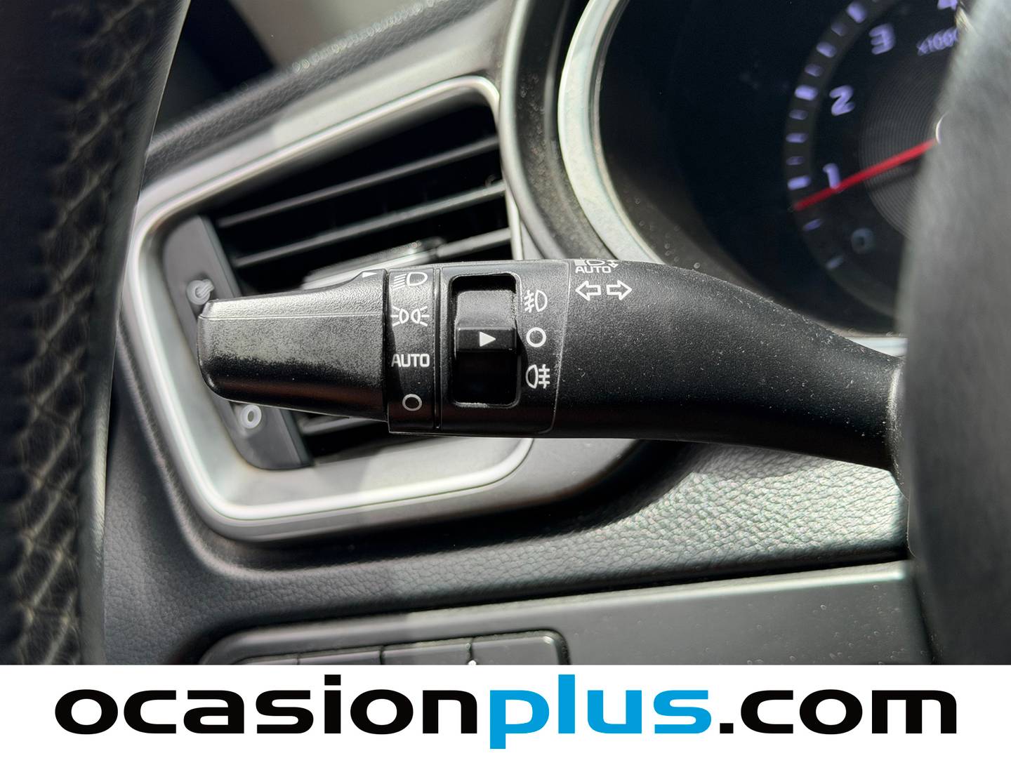 KIA Ceed KIA Ceed 1.4 CVVT Drive (100 CV) de segunda mano