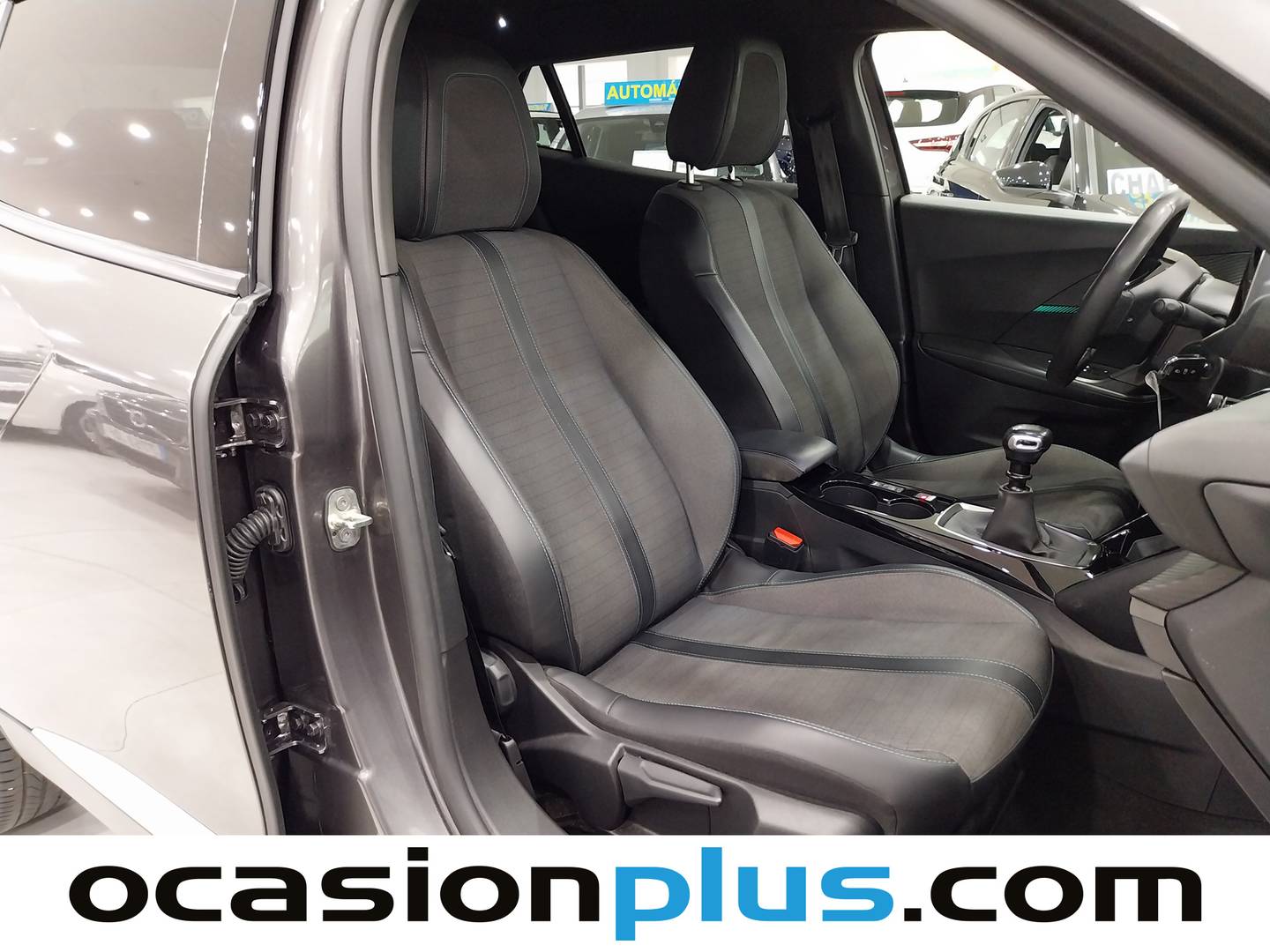 Foto Peugeot 2008 Peugeot 2008 PureTech 130 S&S Allure Pack (130 CV)