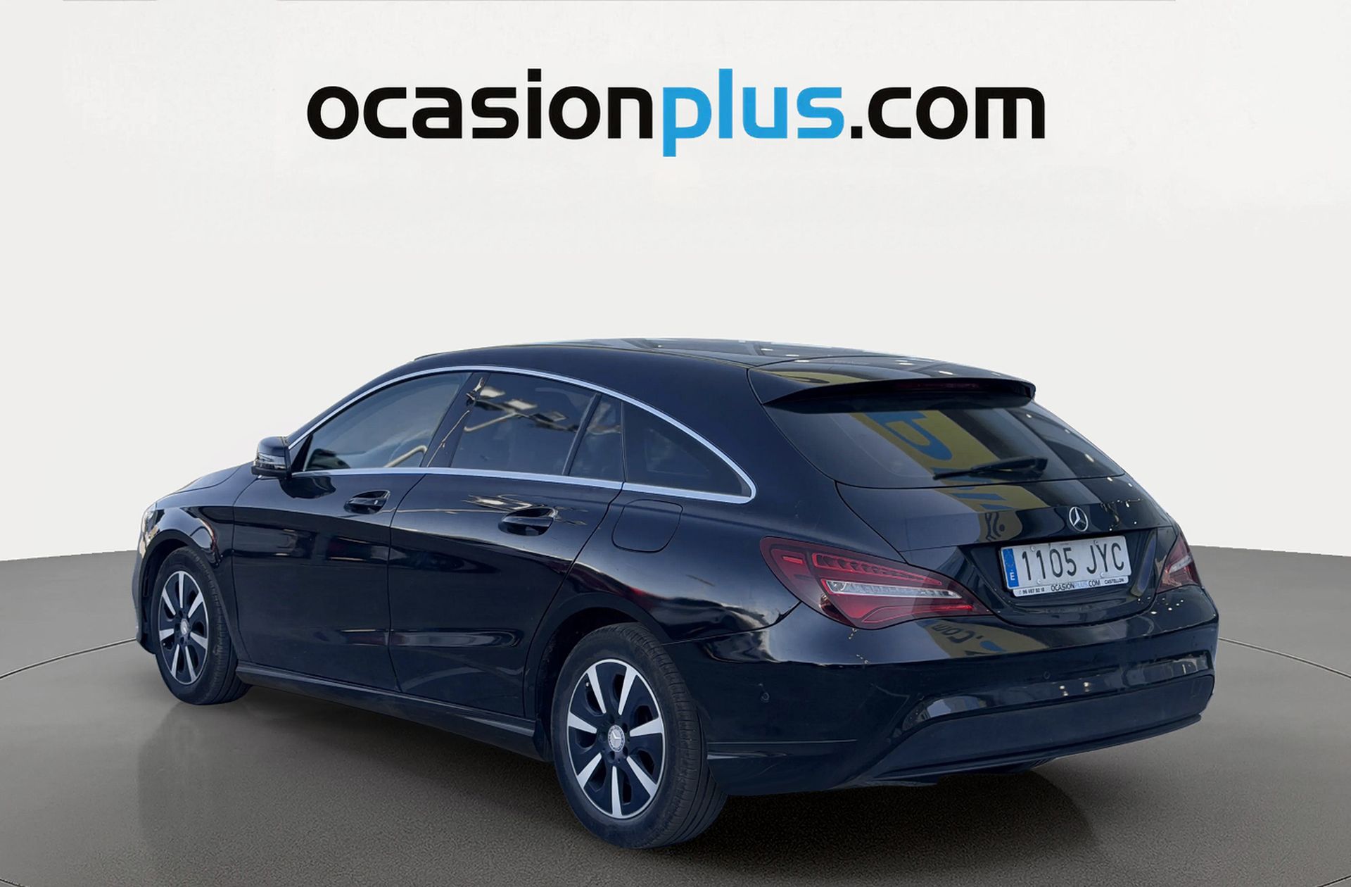 Mercedes-Benz CLA Shooting Brake 180 - foto 3
