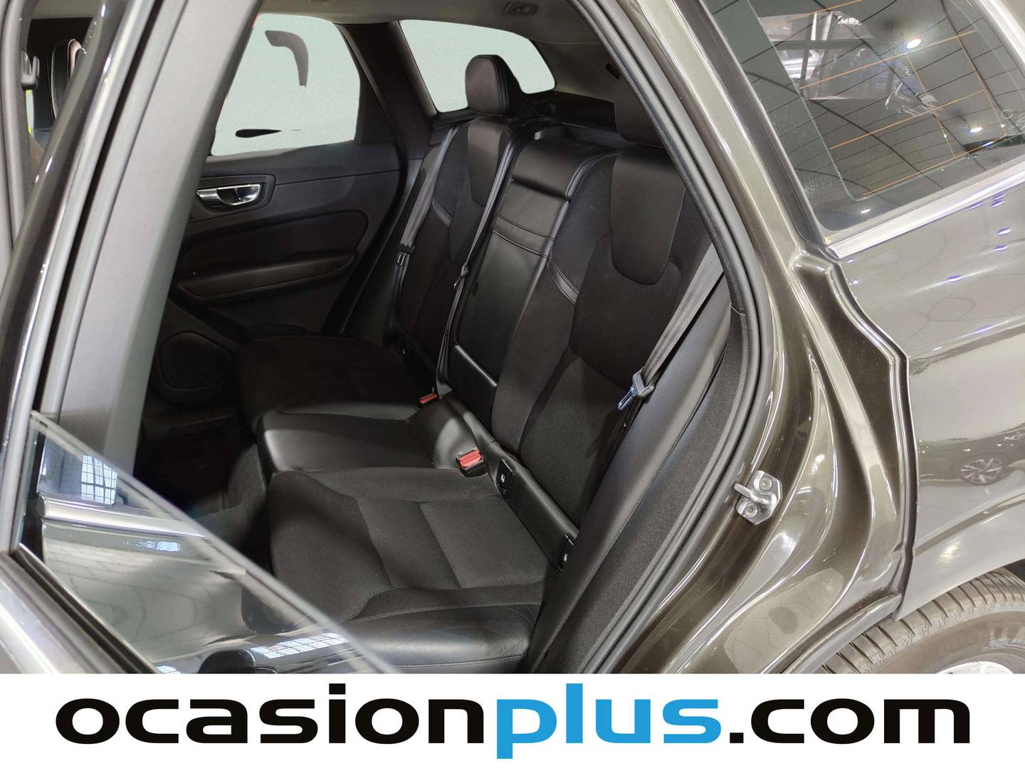 Foto asientos traseros Volvo XC60 Volvo XC60 D4 Business Plus Auto (190 CV)